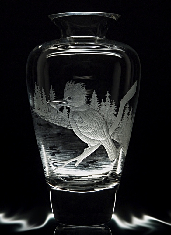 hand engraved crystal vase with kingfisher design