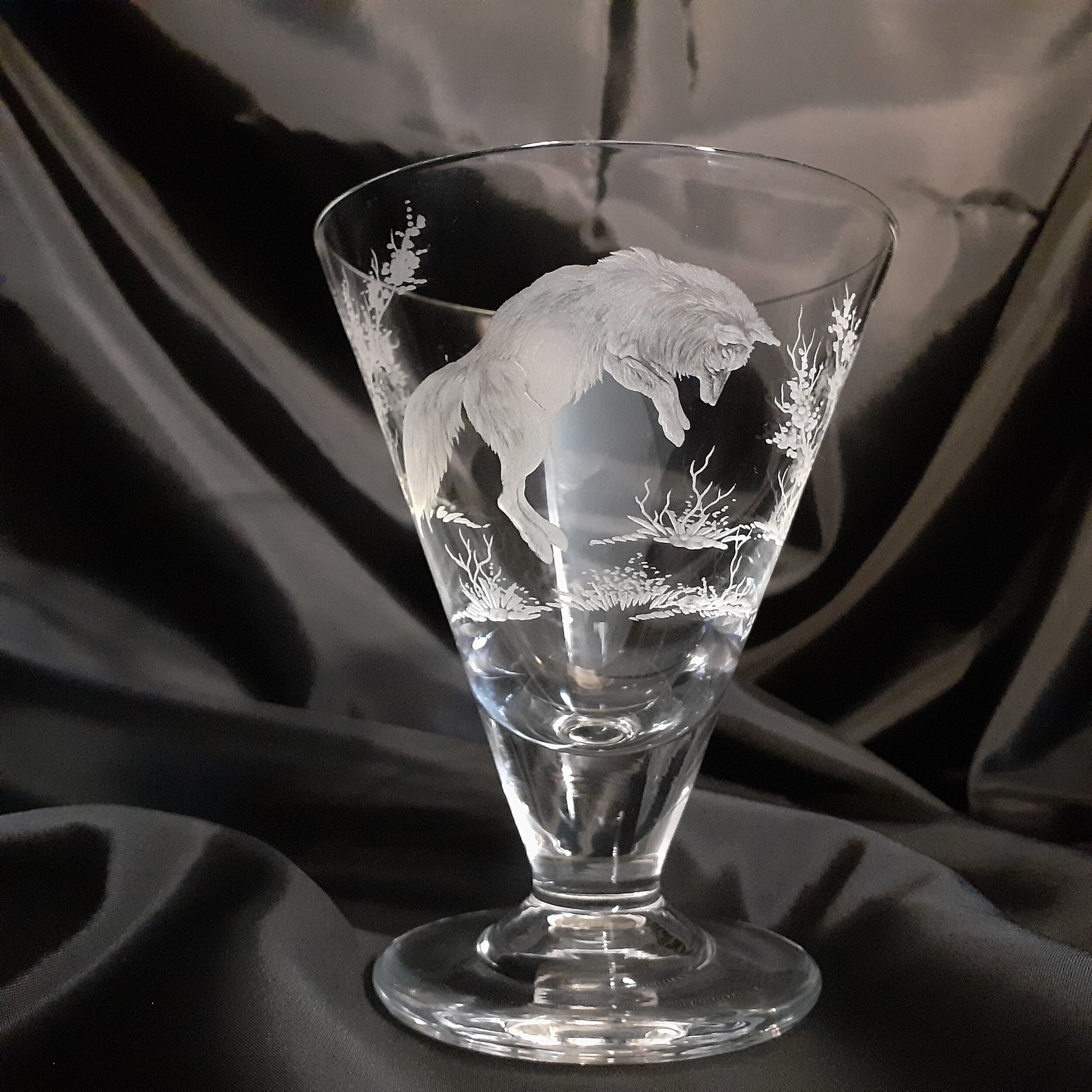  fox hand engraved on crystal 