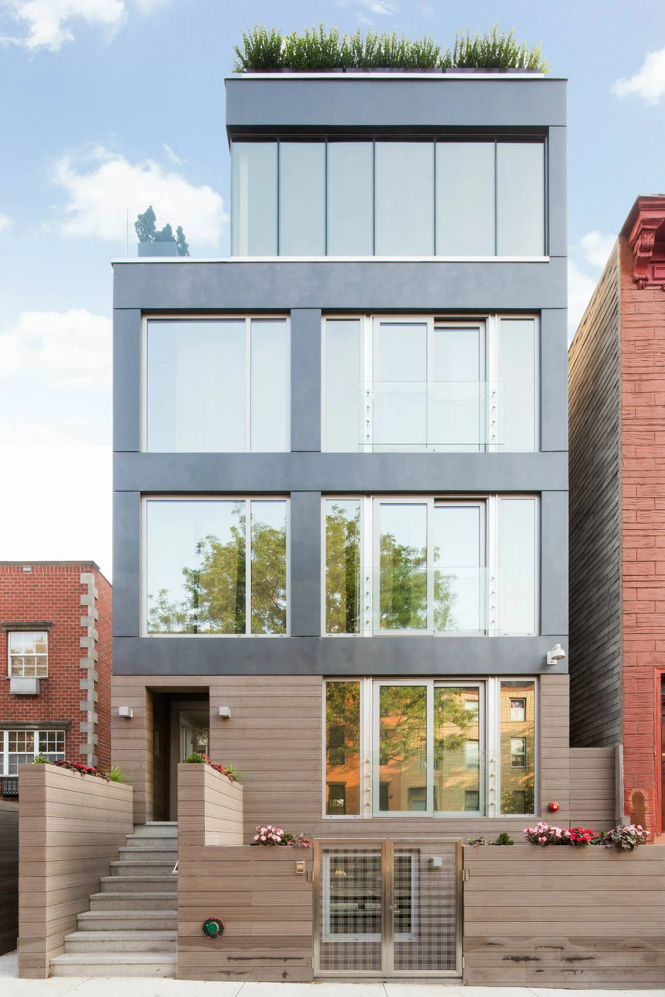 78S 3rd St_Exterior  View 2.jpg