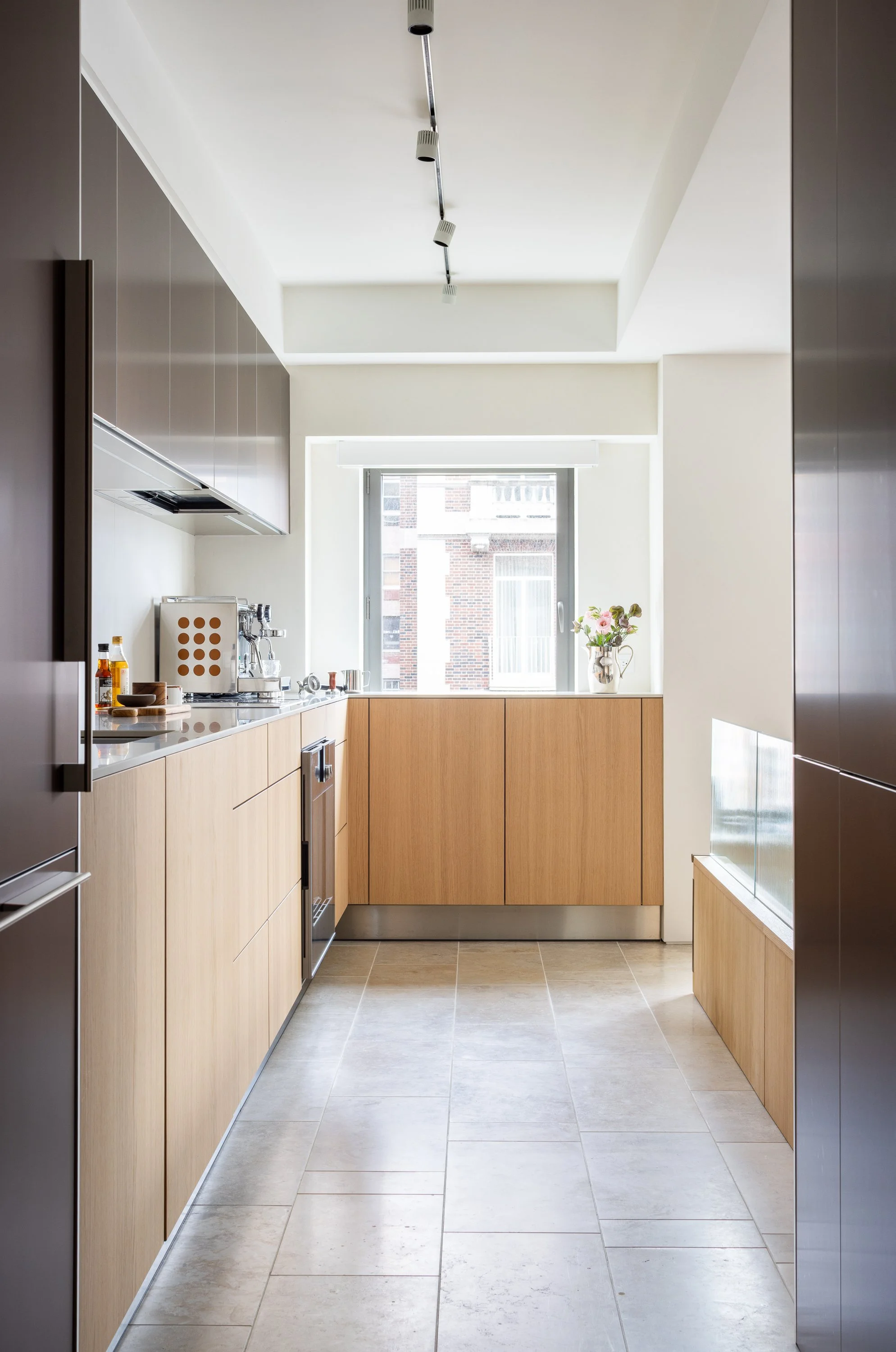 Zambrano 2 Sutton Place-4.jpg