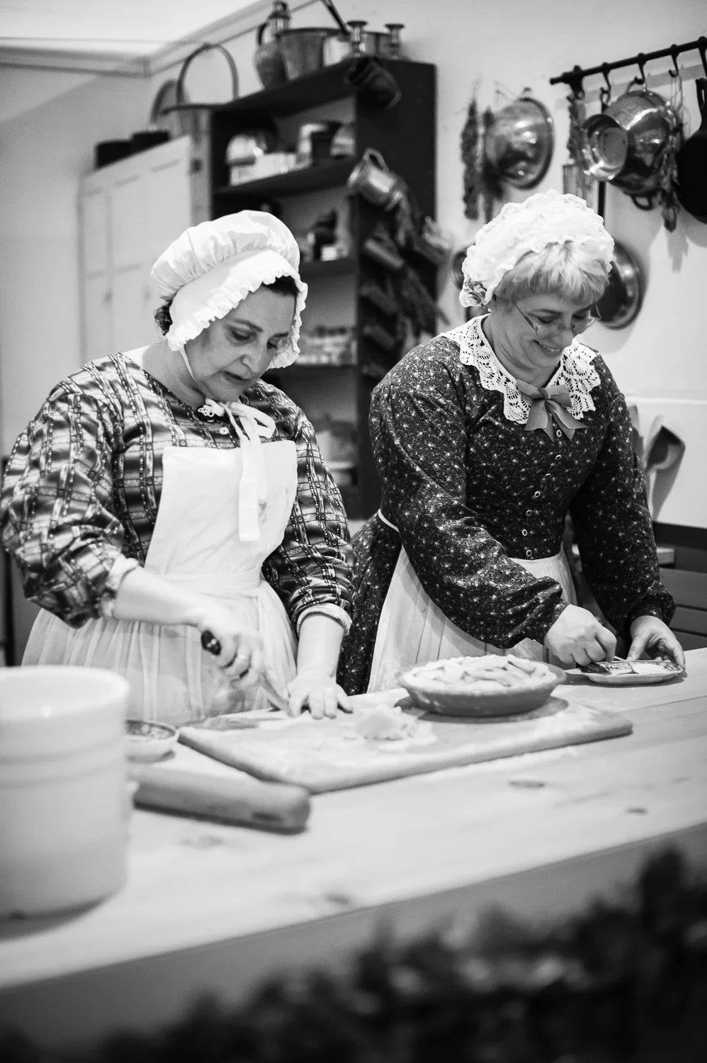 Making Pies // The Great Christmas Dickens Fair // Ashley Petersen Photo