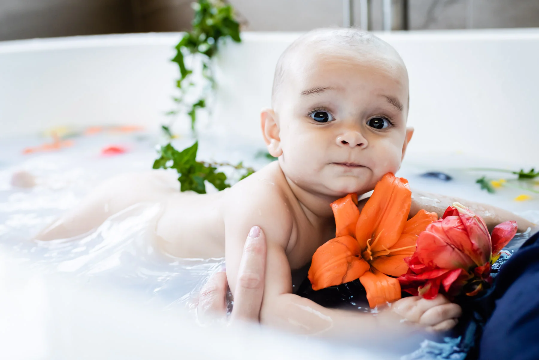 Mama and Baby Milk Bath // Ashley Petersen Photography