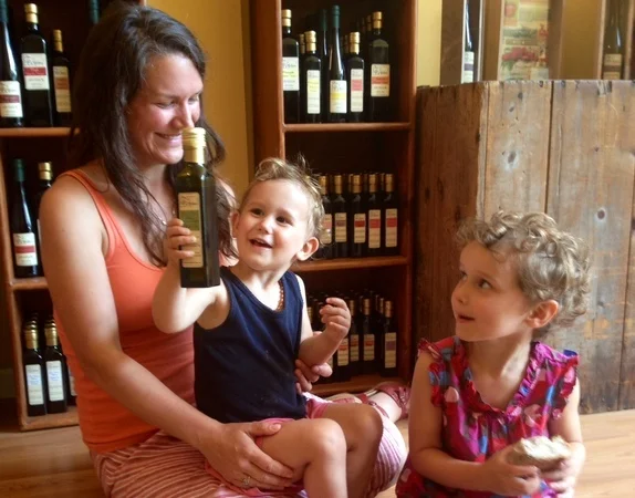 Heather & girls in store.JPG