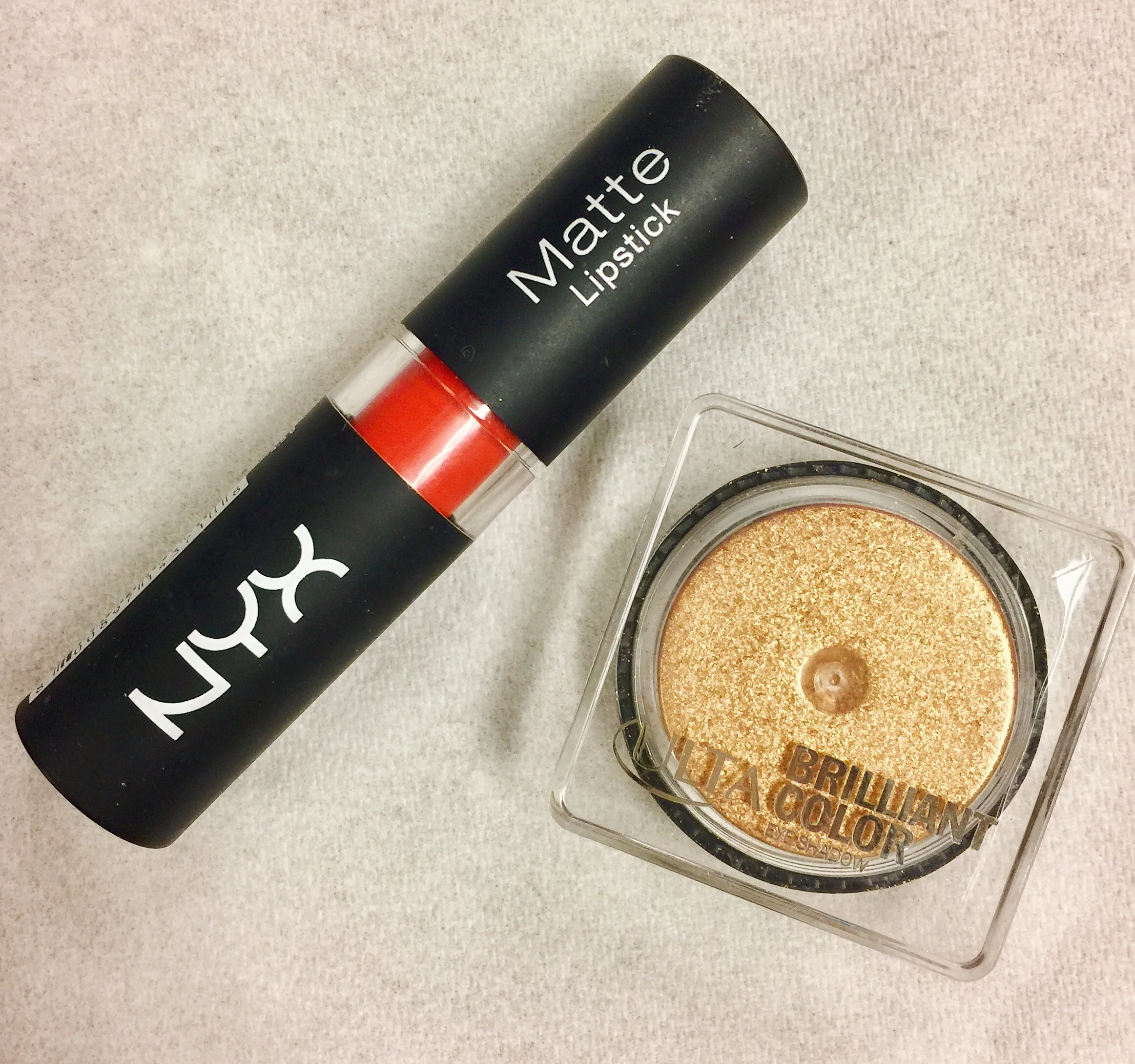 Ulta Gold Eyeshadow & NYX Matte Lipstick // Beauty Picks & Tricks