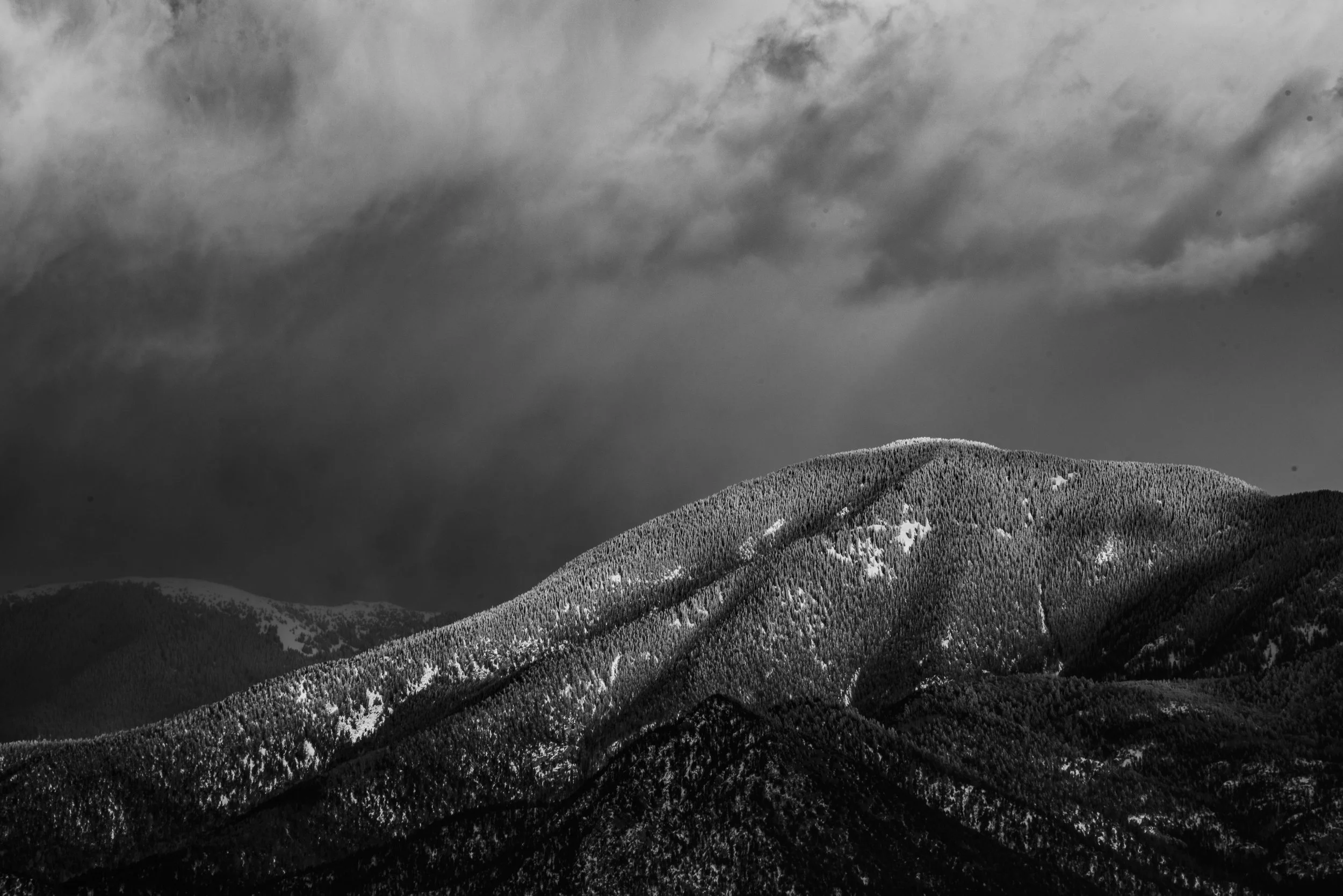Taos Mountains B&W_DSC6303.JPG