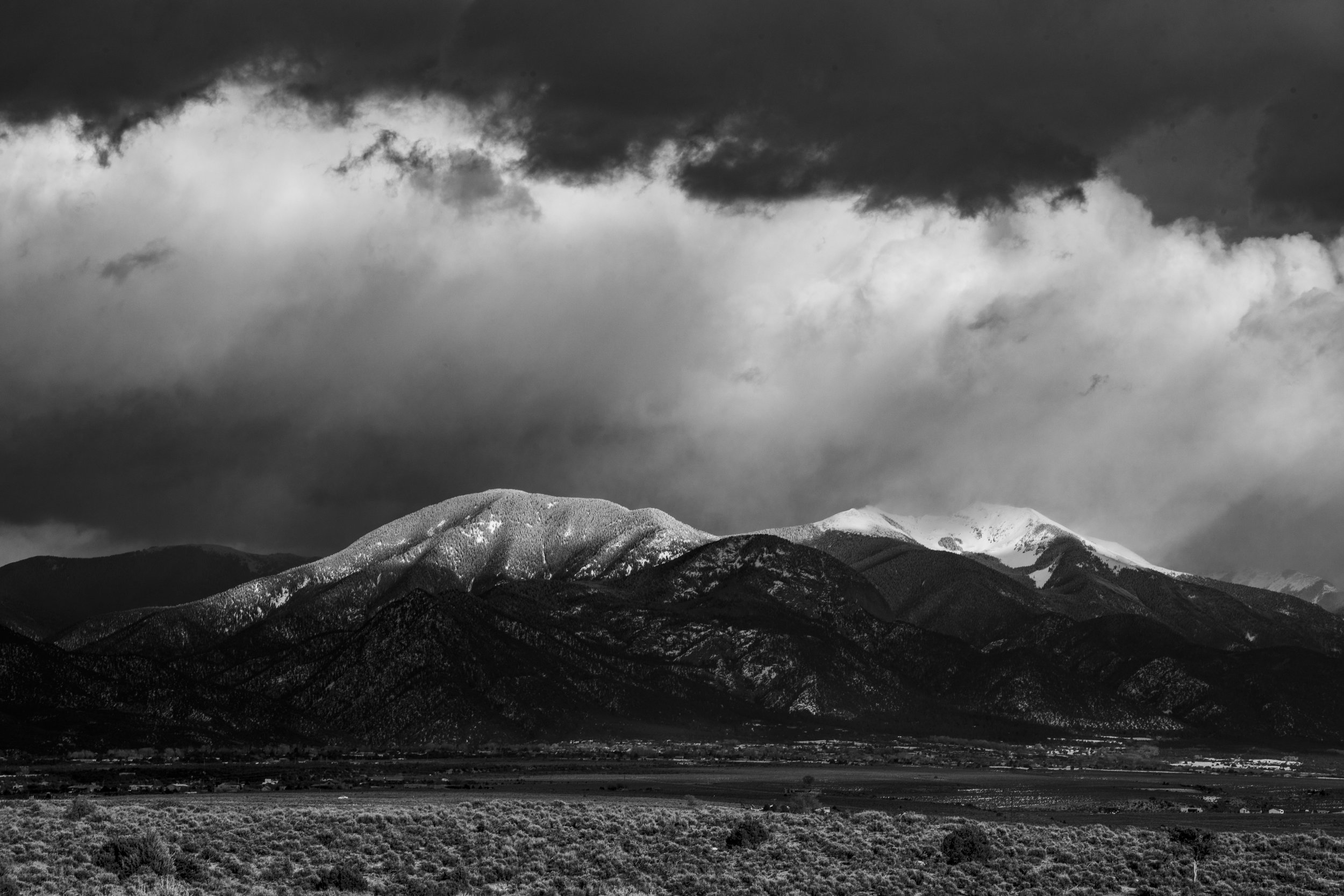 Taos Mountains B&W_DSC6306.JPG