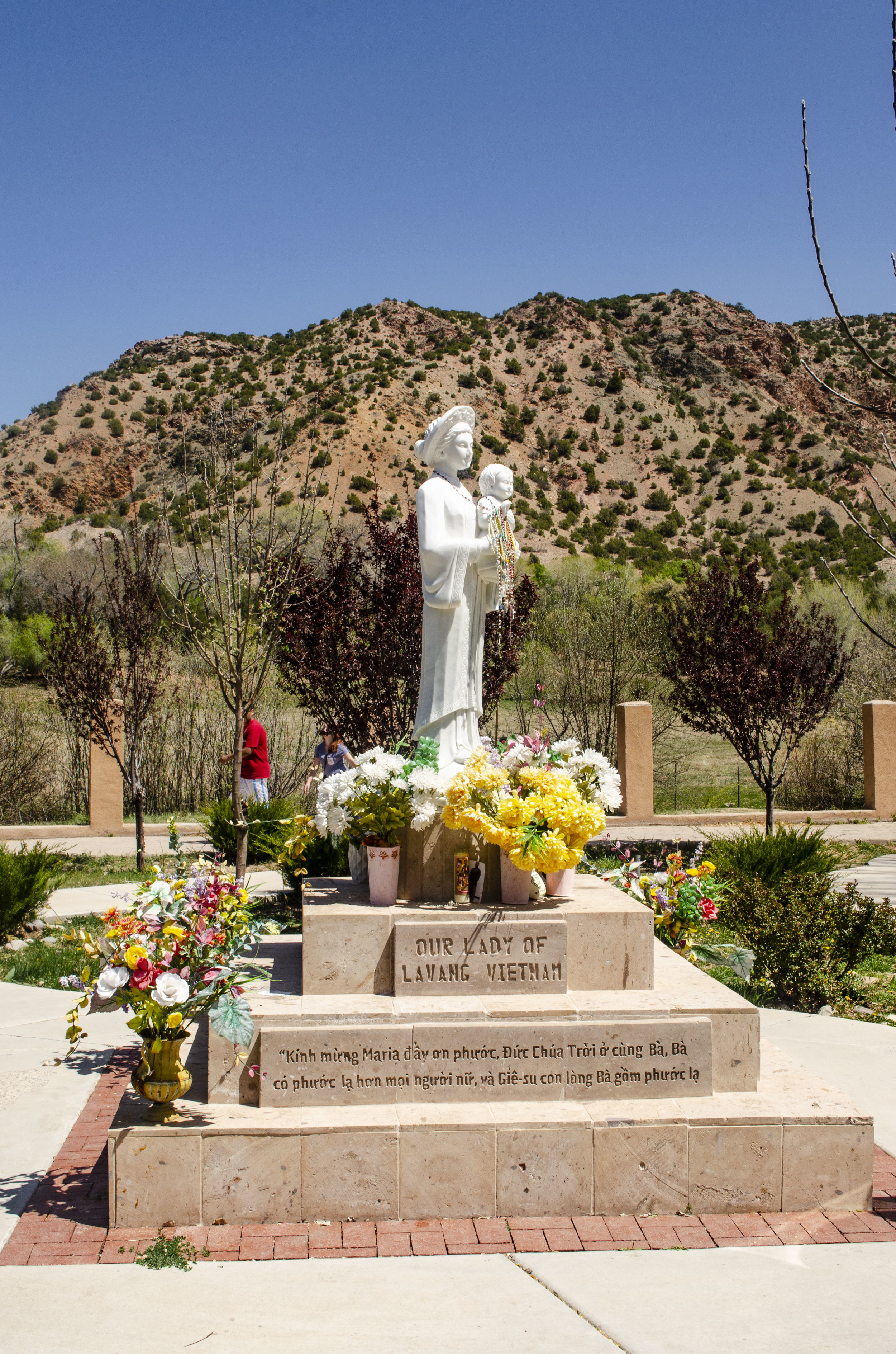 Chimayo PilgrimageDSC_0170.JPG