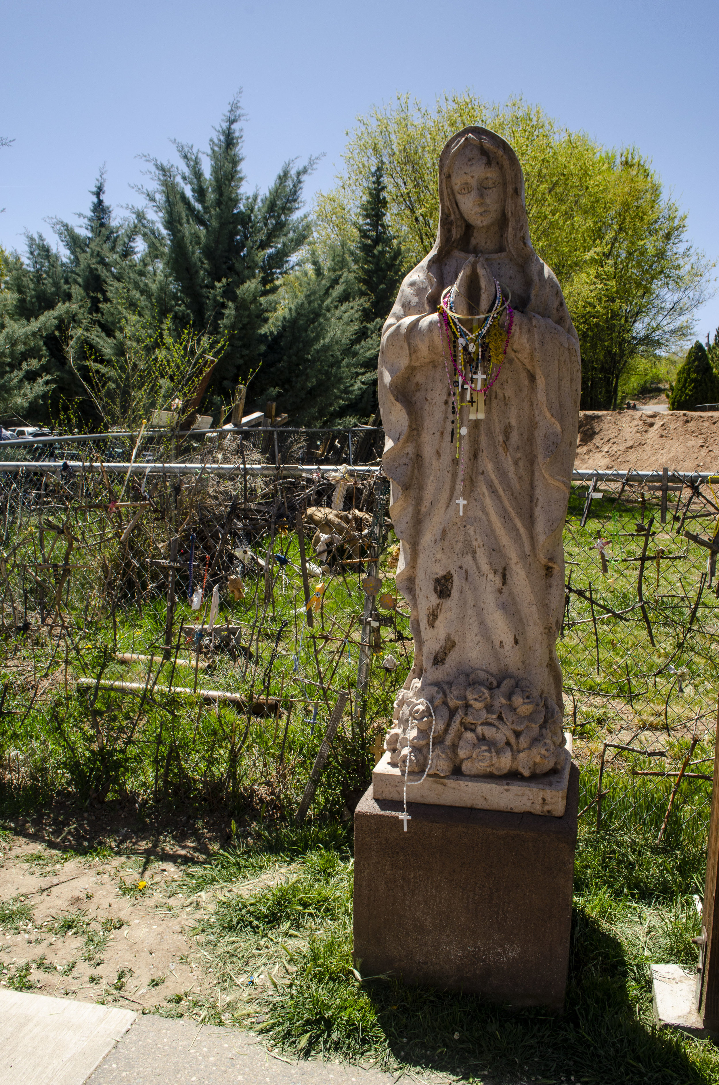 Chimayo PilgrimageDSC_0184.JPG