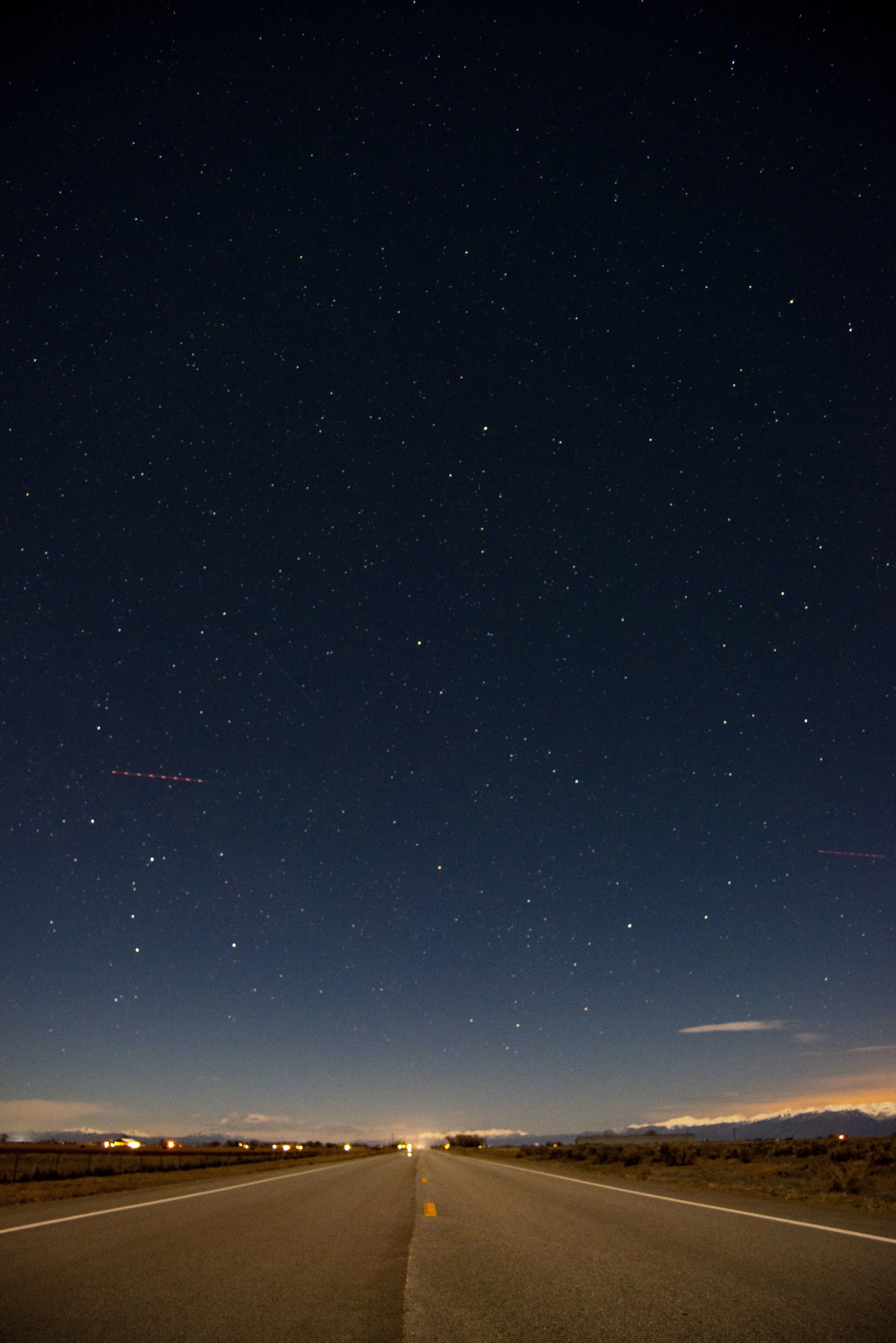 Southern Stars over Road to Alamosa.JPG
