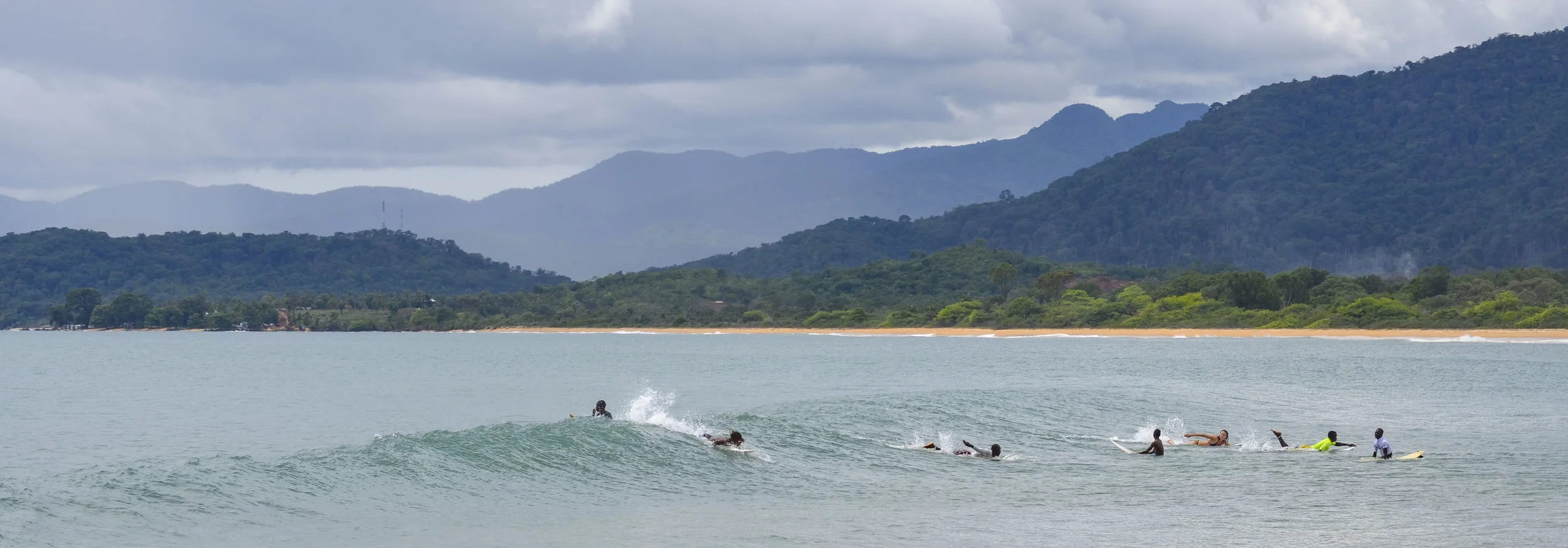 Bureh Surf Community_2.JPG