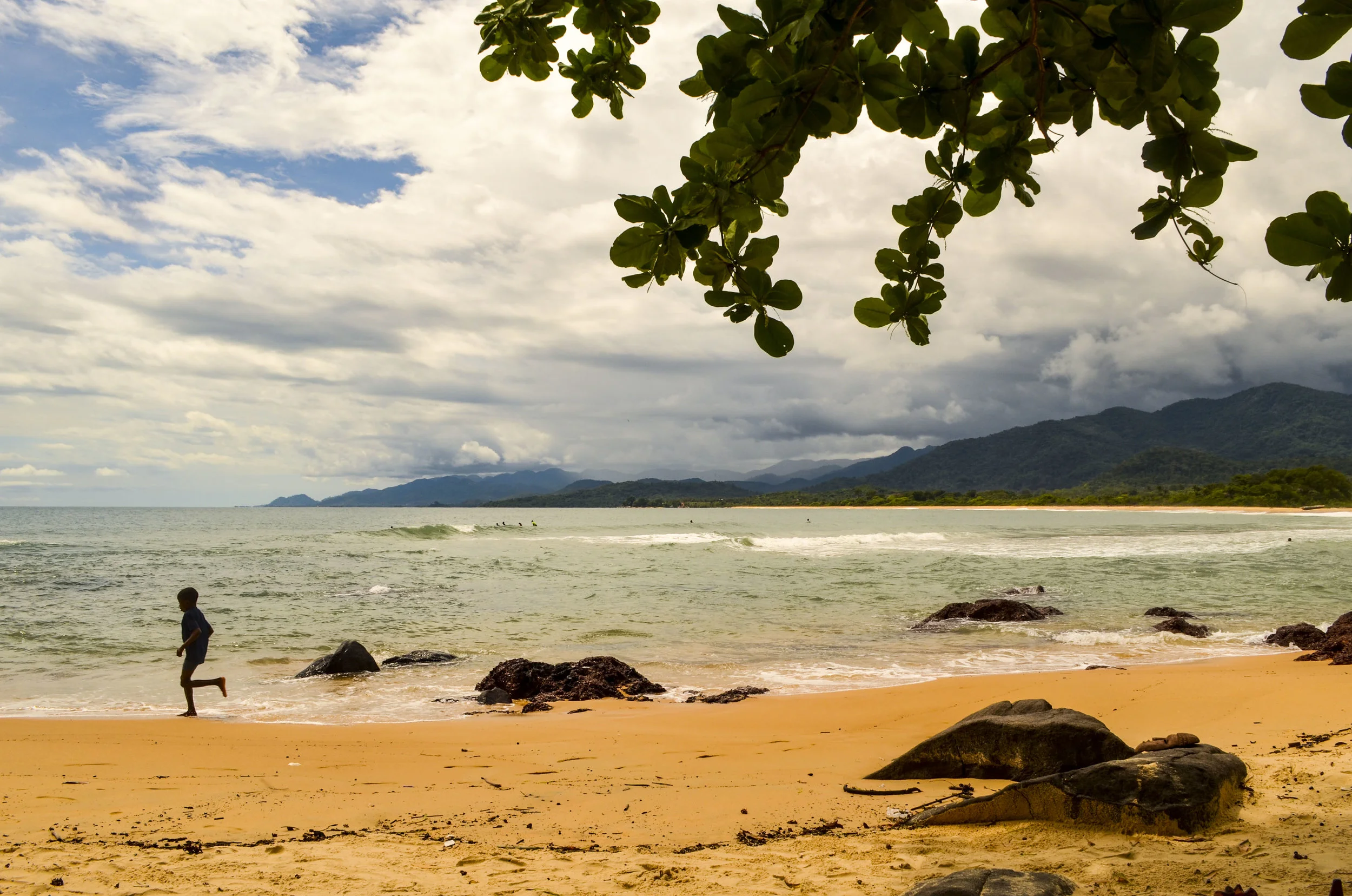 Bureh Surf Community_11.JPG