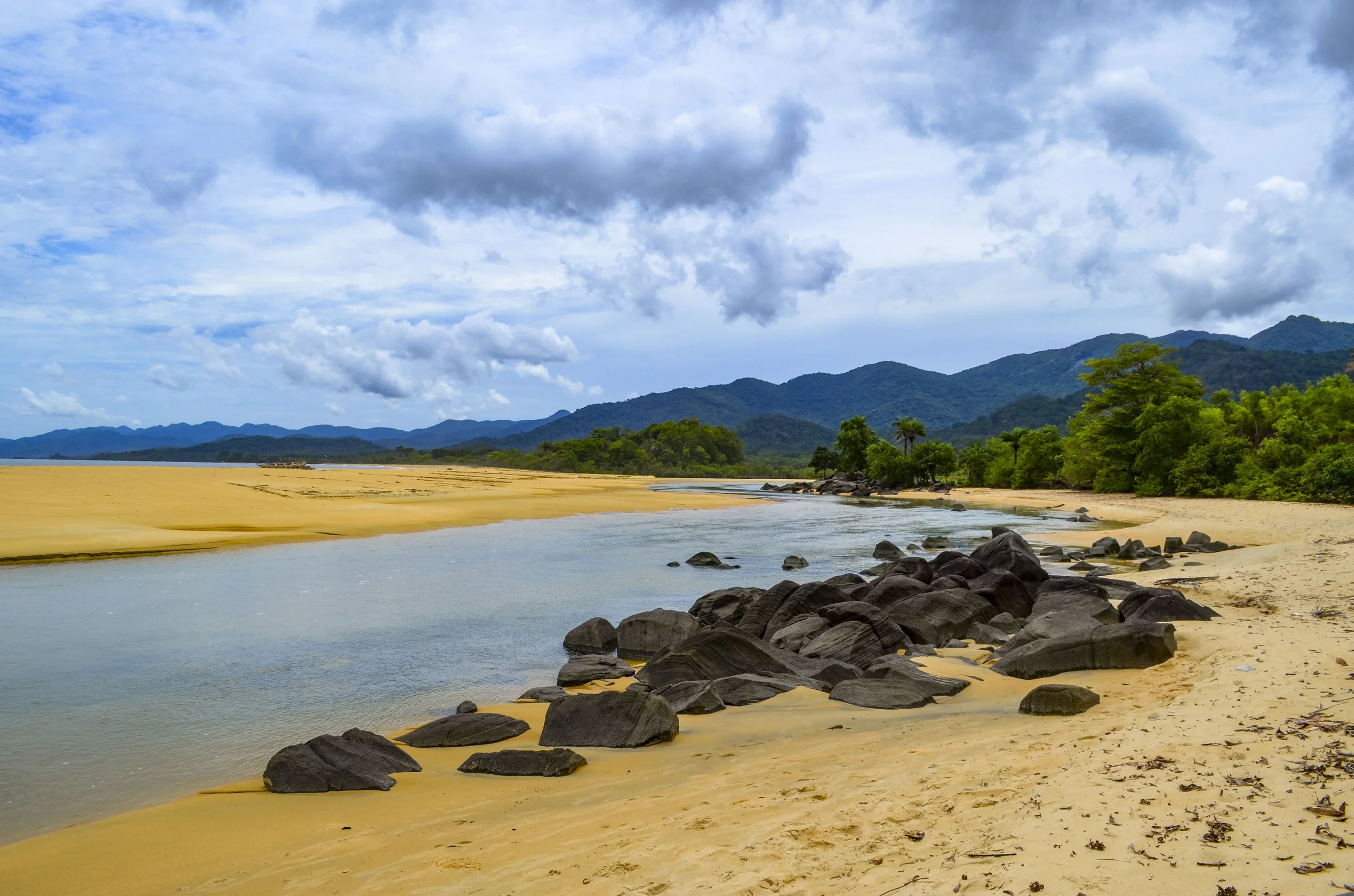 Bureh Surf Community_44.JPG