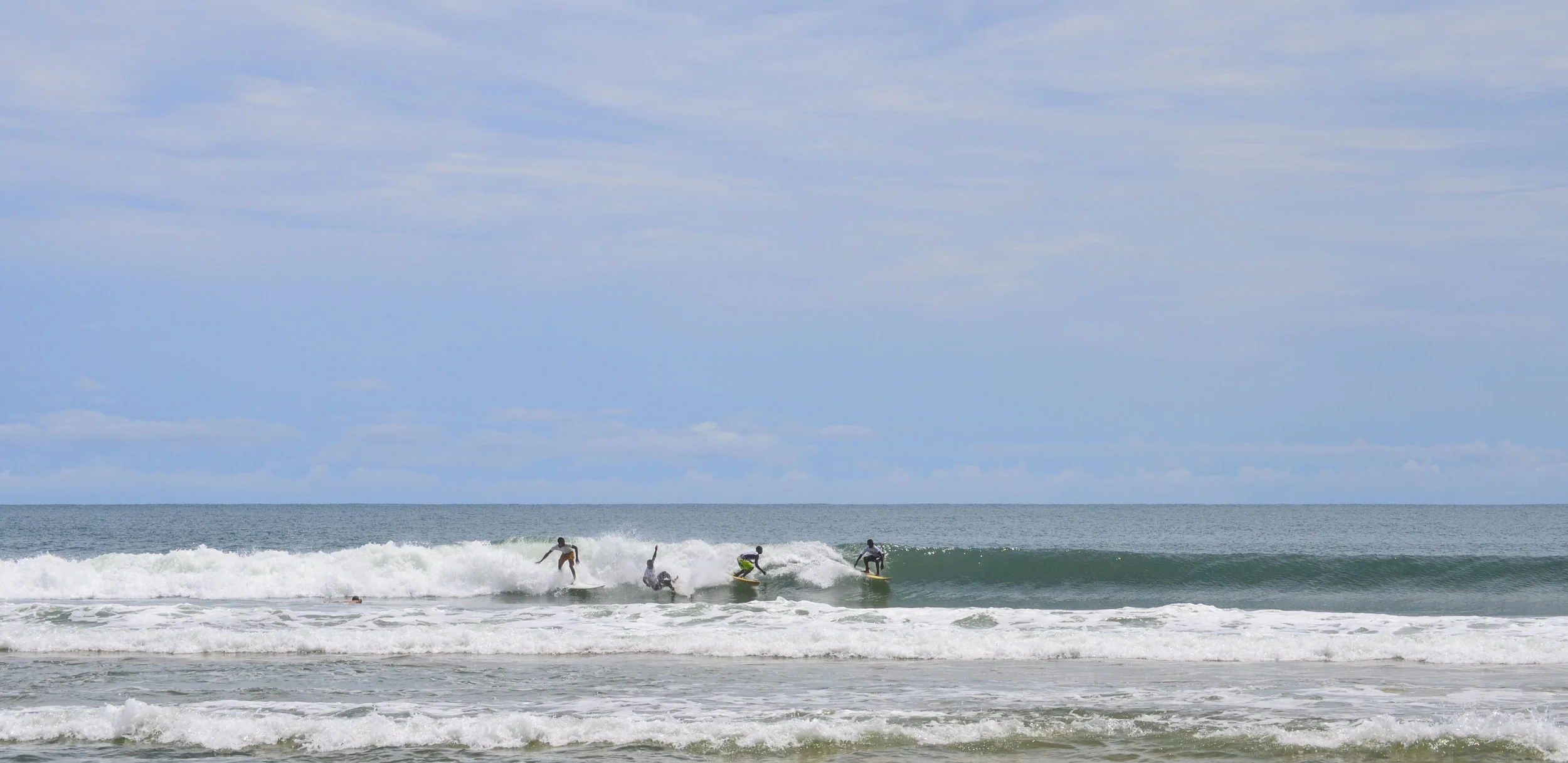 Bureh Surf Community_50.JPG