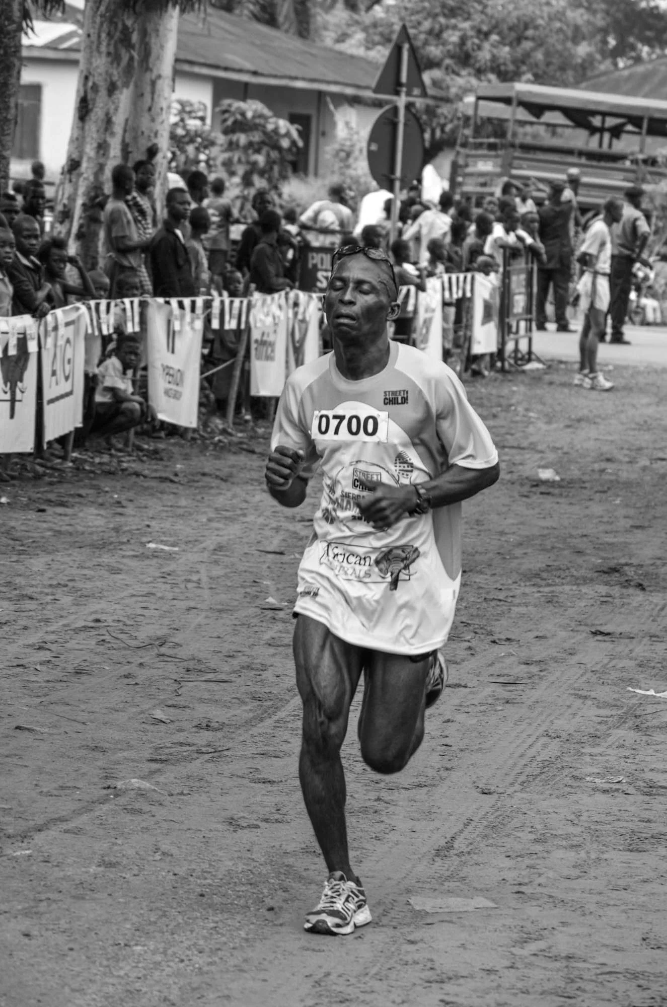 Makeni_Marathon_B&W-117.JPG