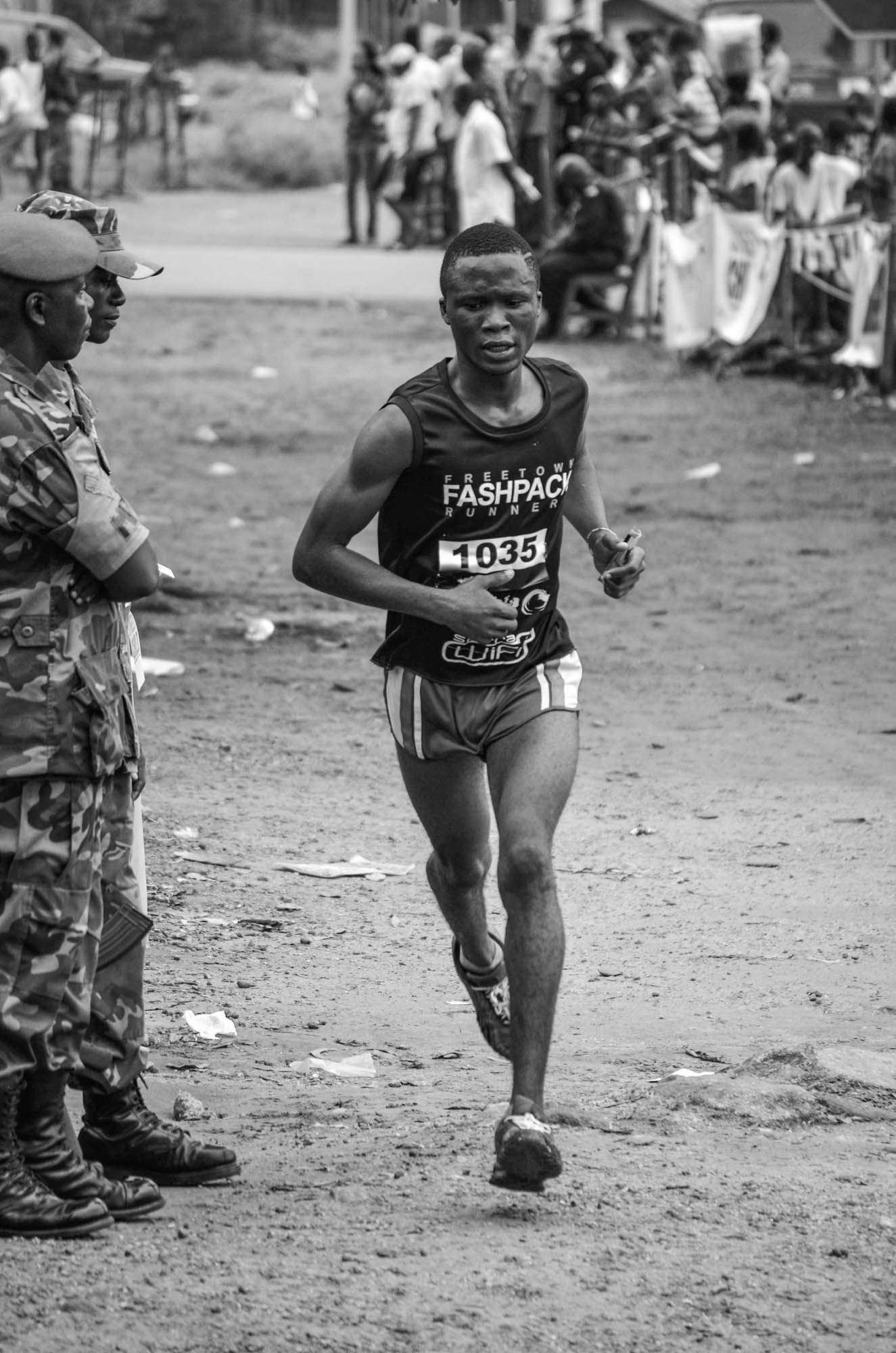 Makeni_Marathon_B&W-130.JPG