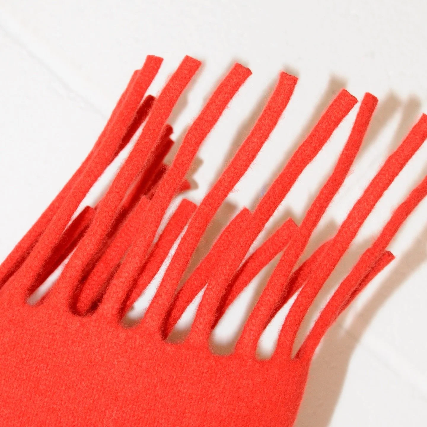 N E W  S E A S O N  pieces online now&hellip;.
shepherdengland.com
Seen: F R I N G E  scarf - Poppy Red.