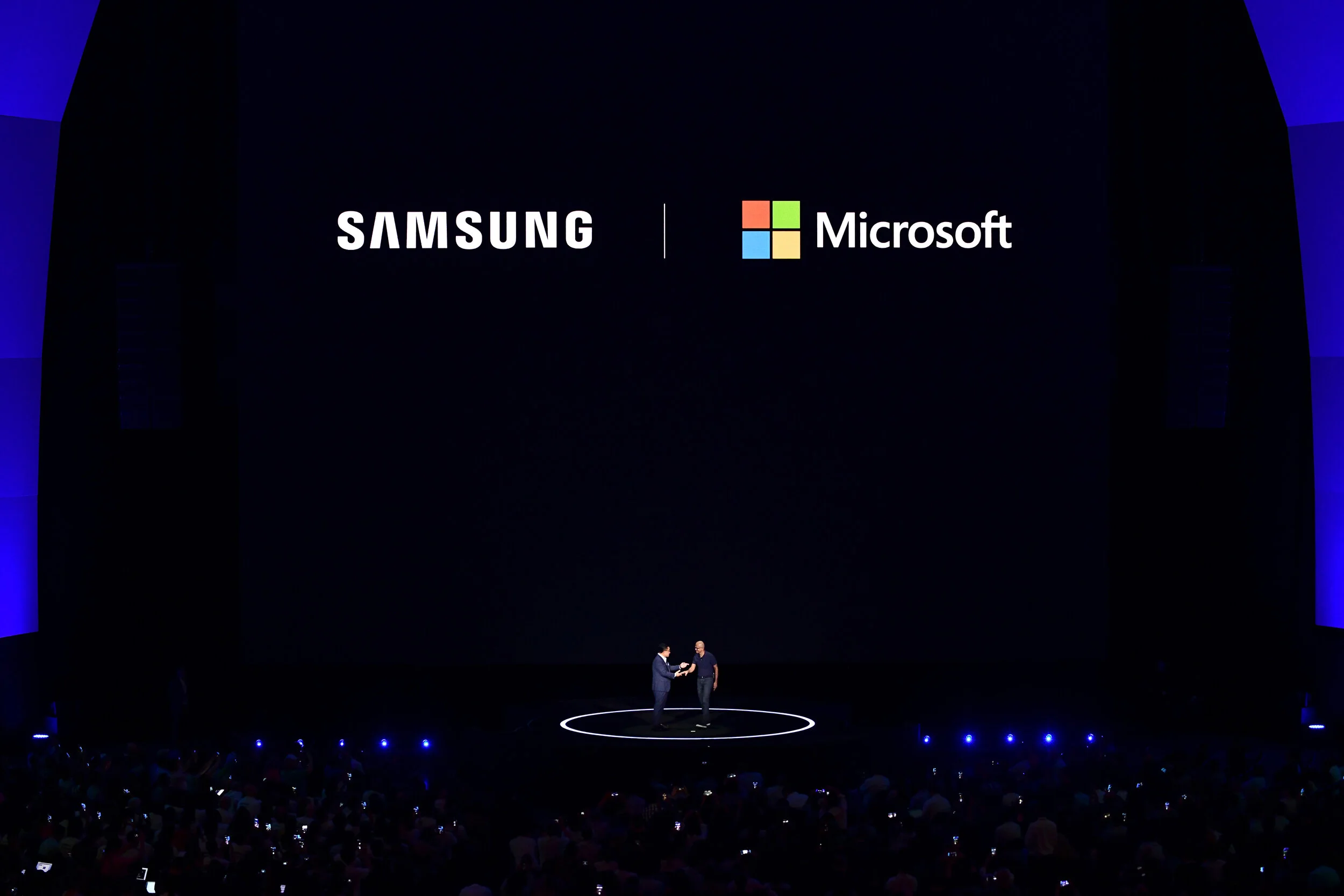 2019-Samsung-Galaxy-Unpacked-Event-1166722384.jpg