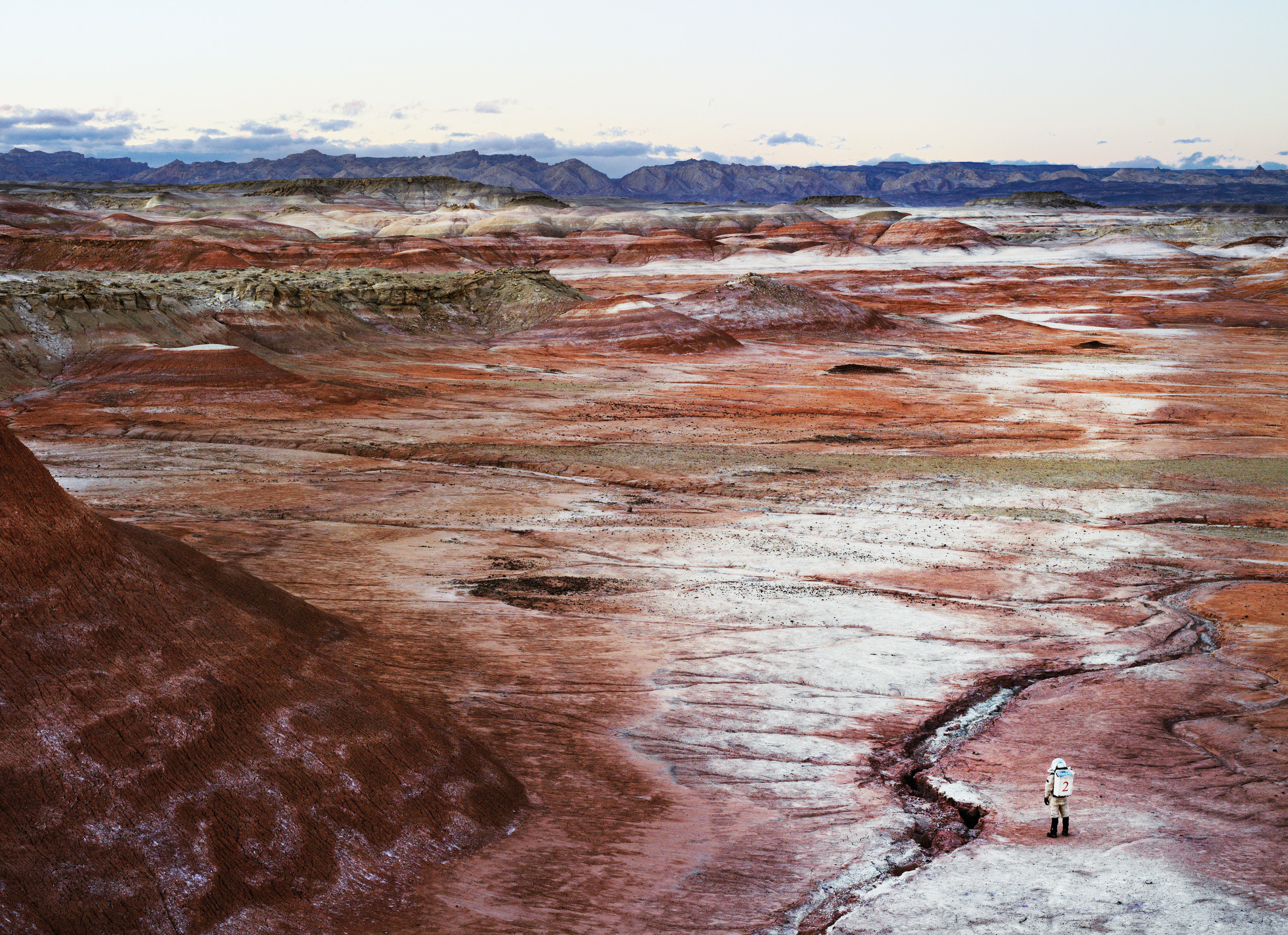 Mars Desert Research Station #2 火星協會,聖拉斐爾膨脹,猶他州,美國, 2008 100x 300 厘米 / 153 x 200 厘米/ 180 x 235 厘米