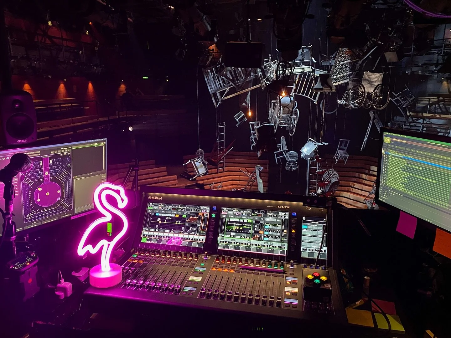 🩷 Entertaining Mr Sloane | Young Vic Theatre | Sound No 1 🩷

Back behind a desk for the run of Sloane with my flamingo pal (thank you @dombilkey @atlas.control ) and real human pals and wonderful team @clairestampy @ting_asoundlady and @gabrobertso