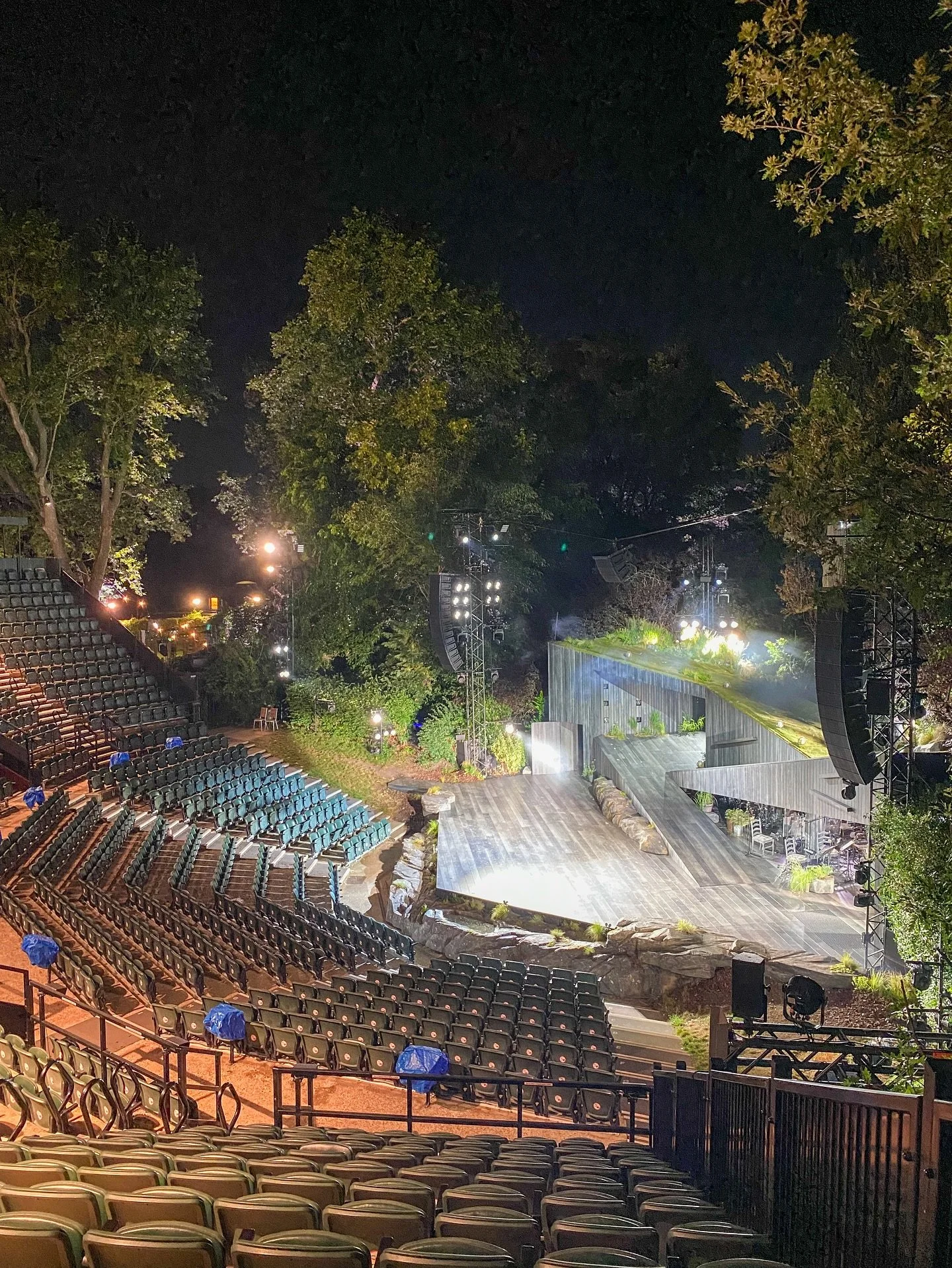 🏴󠁧󠁢󠁳󠁣󠁴󠁿 Brigadoon at @regentsparkoat 🏴󠁧󠁢󠁳󠁣󠁴󠁿 the fourth show we opened this season and what a beautiful show it is ✨ simply magical ✨ Spending my last week as Head of Sound at the park really embracing my Scottish roots and covering bac