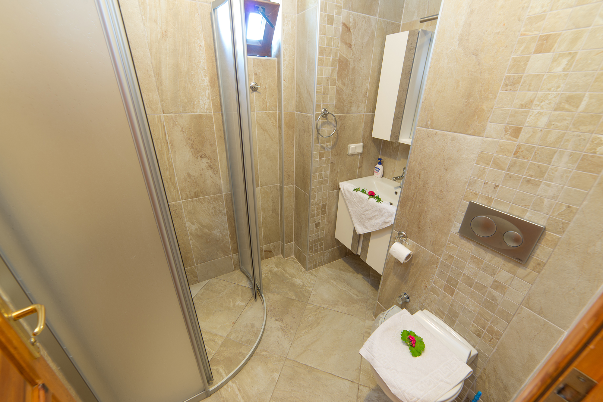 New Bathroom.jpg