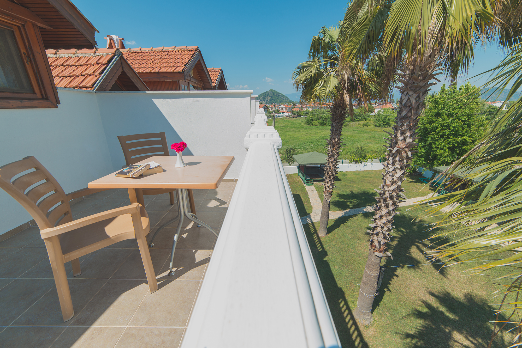 balcony third floor 2.jpg