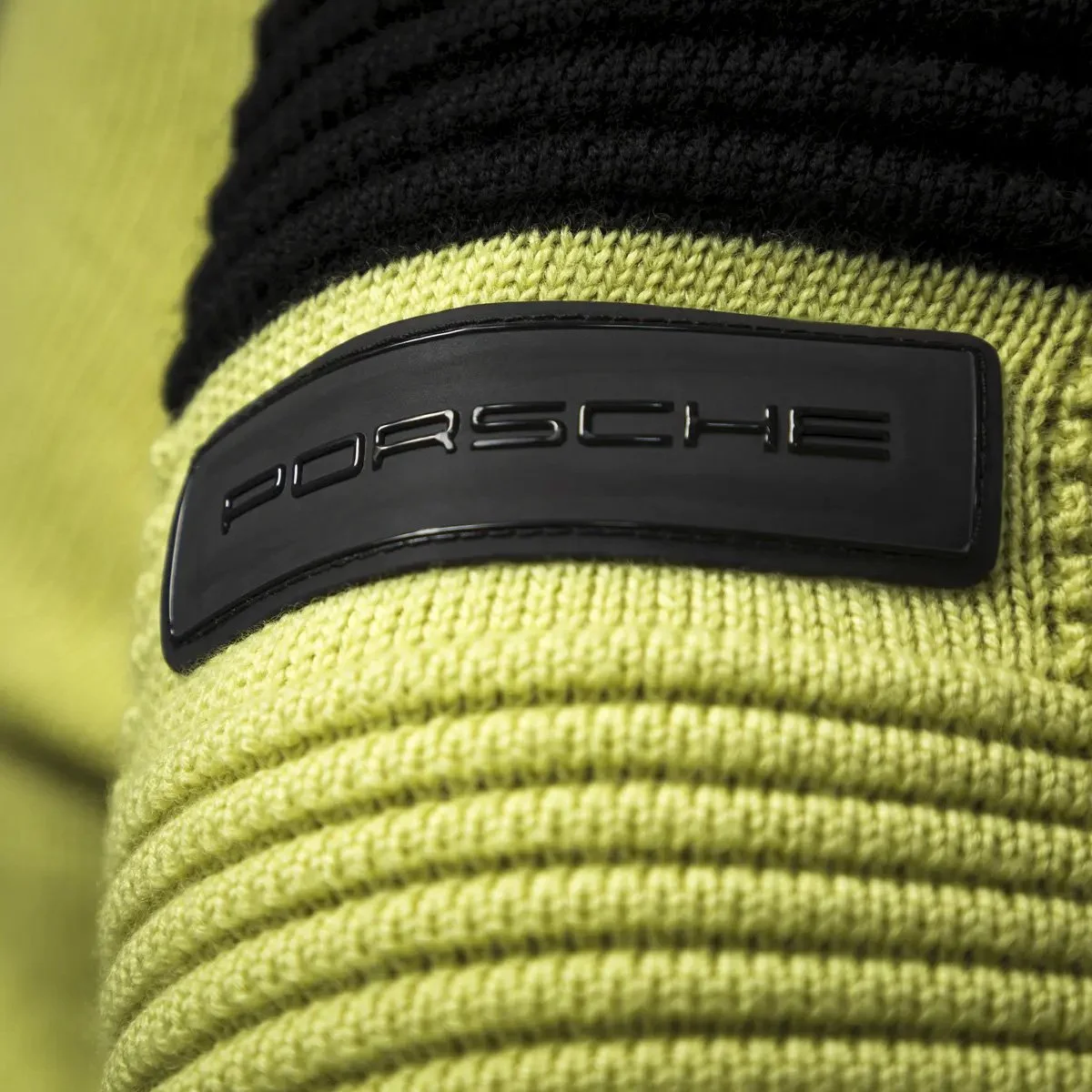 porsche-ski-pullover-men-cantaloupe-green (3).jpg