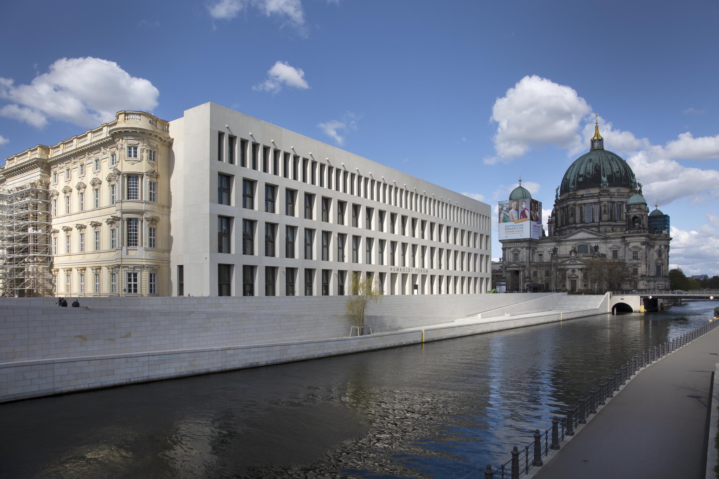 New Castle Berlin, 