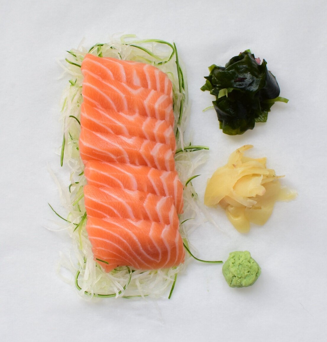Salmon+sashimi.jpg