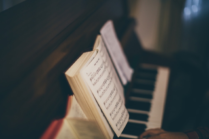 piano and keyboard lessons photo.jpeg