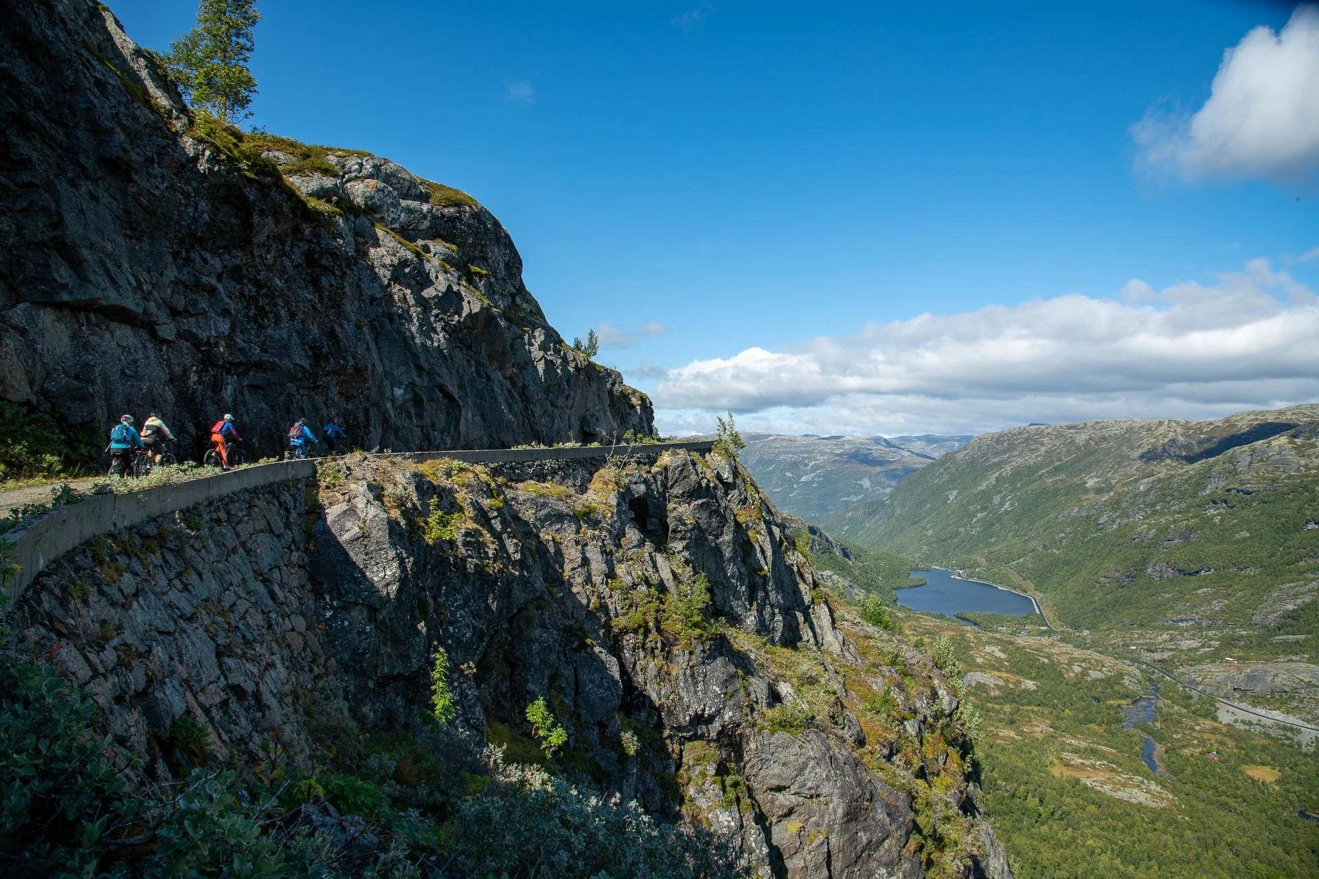 Historical biking to 1000 masl