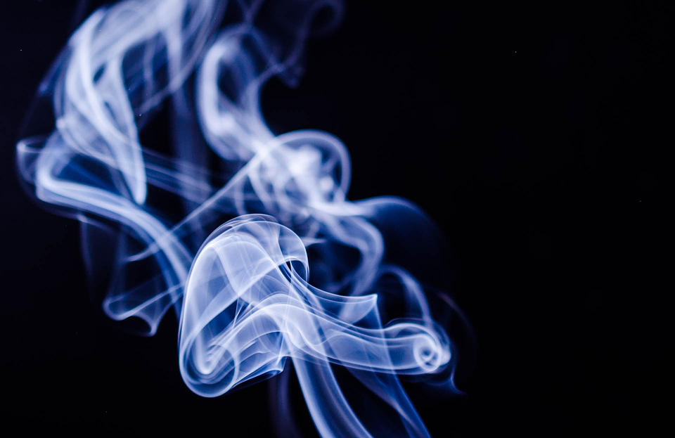 smoke-1001667_960_720.png