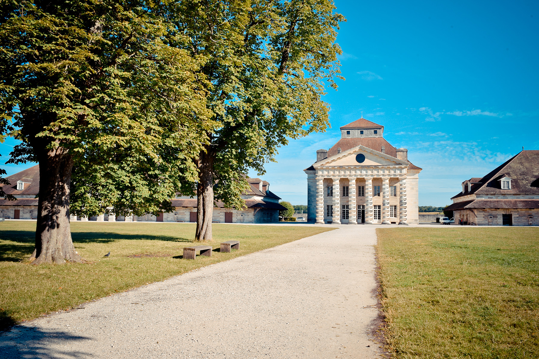 MaisonTangible-Manufacture-Images-Objets-Graphiques-Besancon-Residence-Owen-Davey-Saline-Arc-et-Senans-06.jpg