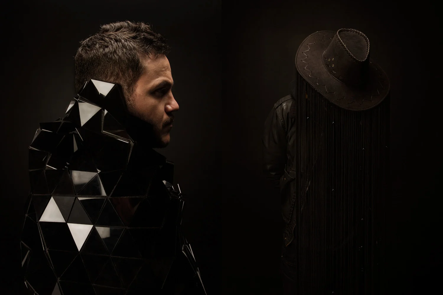 Maison_Tangible_StampProject_Interview_Timbree_03_Emmanuel_Plougoulm_Article_04.jpg