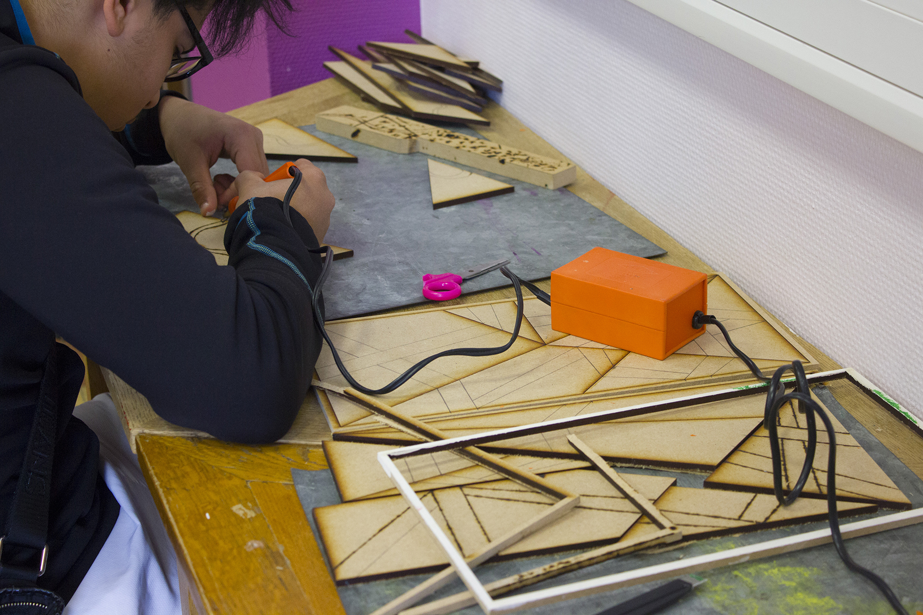 Maison_Tangible_Manufacture_Images_Objets_Graphiques_Besancon_Paris_Eltono_AteliersLoculus_Partie02_06.jpg