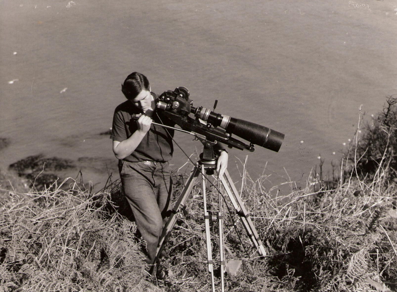Filming grey seals in Pembrokeshire. At last we had posh gear. Kilfitt 600
