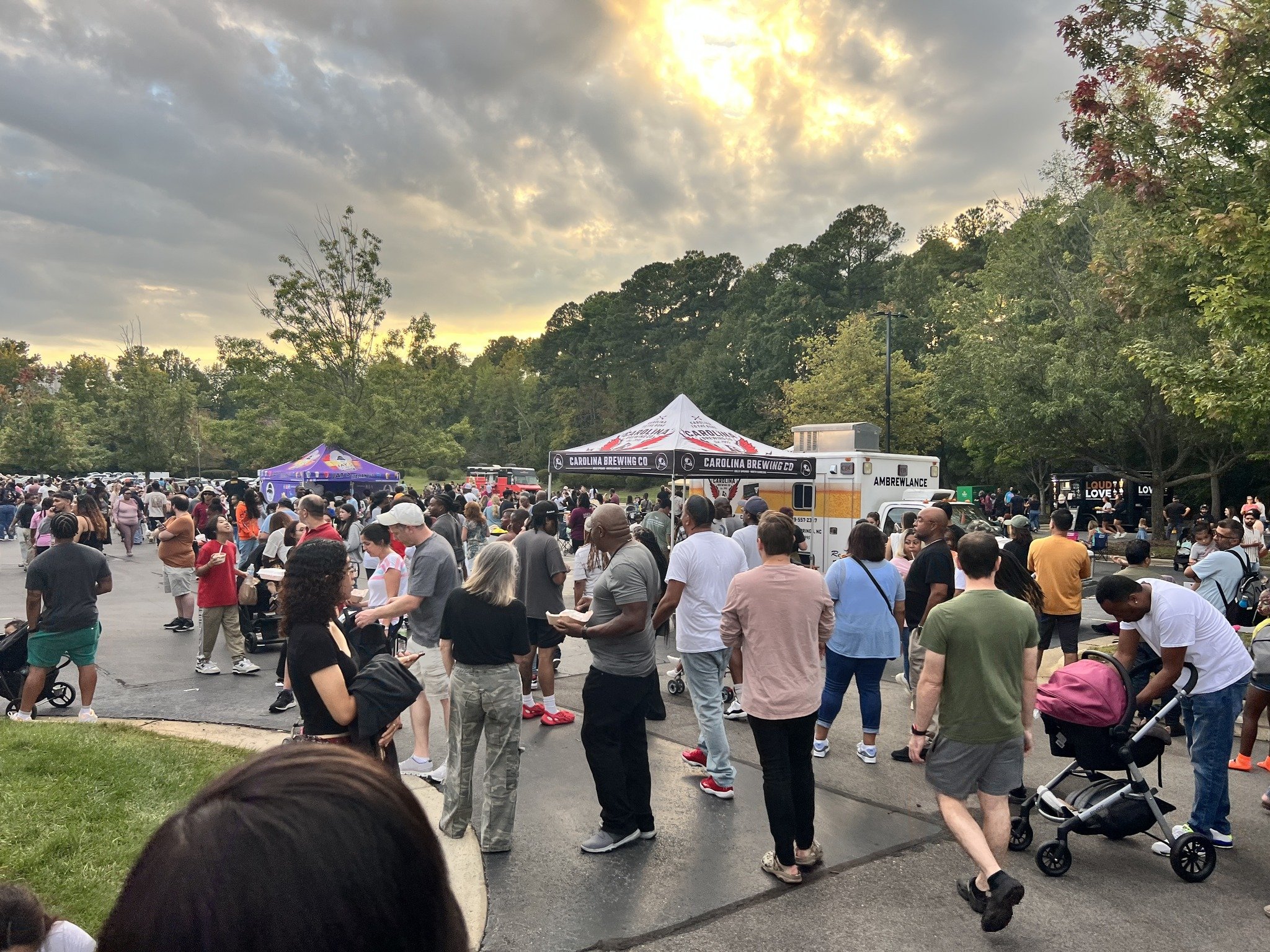 The Spring Brier Creek Food Truck Festival is less than a month away! 🍔 Get ready for a night full of good eats, entertainment, and family fun! 

For more information, click the link in bio 🚚