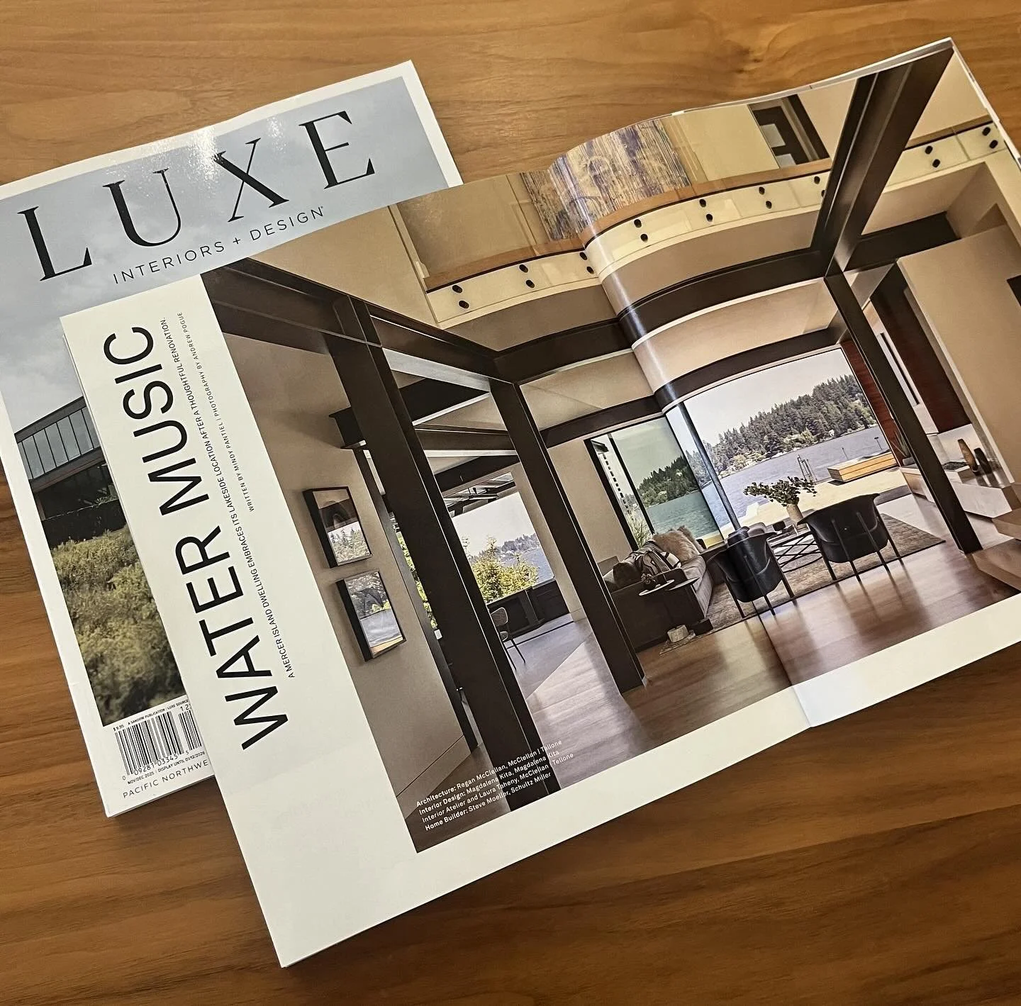 We are ecstatic to have our #MCT_FeniksHouse featured in the November/December edition of @LuxeMagazine! A big thank you to everyone involved for helping us share this beautiful home transformation - a phenomenal collaboration with @magdalenakita and
