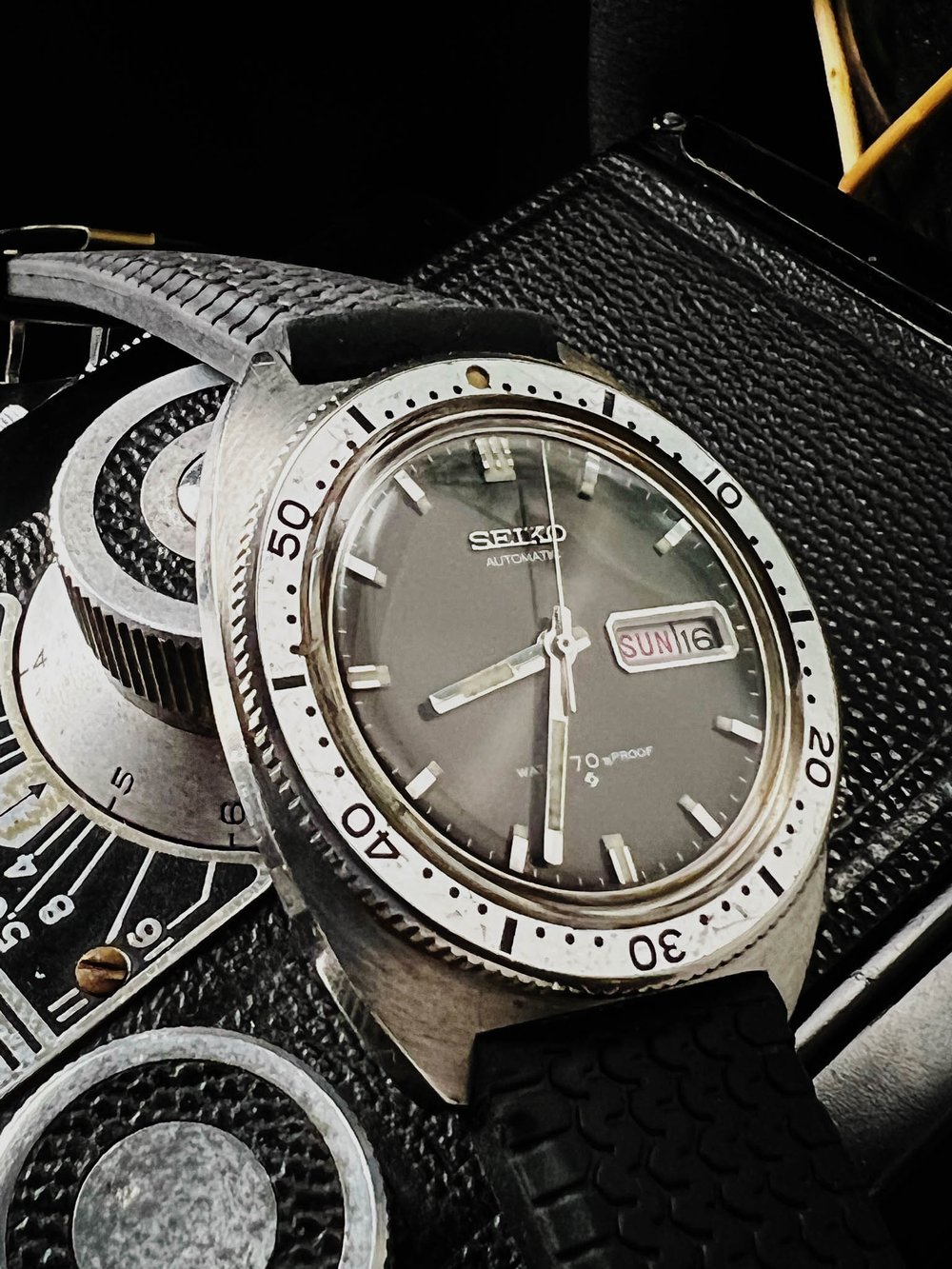 Sweet 1968 Seiko 6106-8100 Sport Diver — Cool Vintage Watches