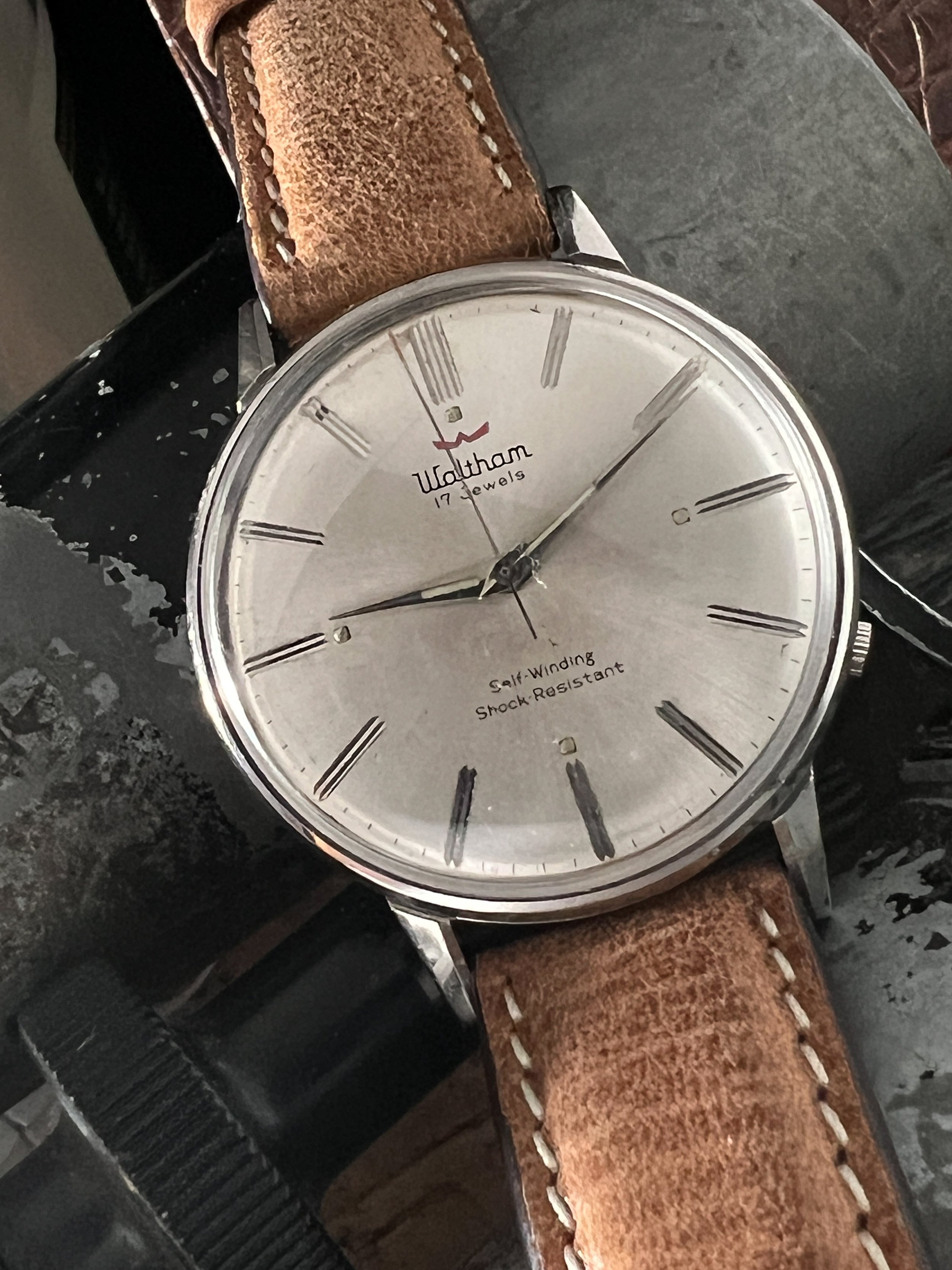 Cool 60's Waltham Automatic — Cool Vintage Watches