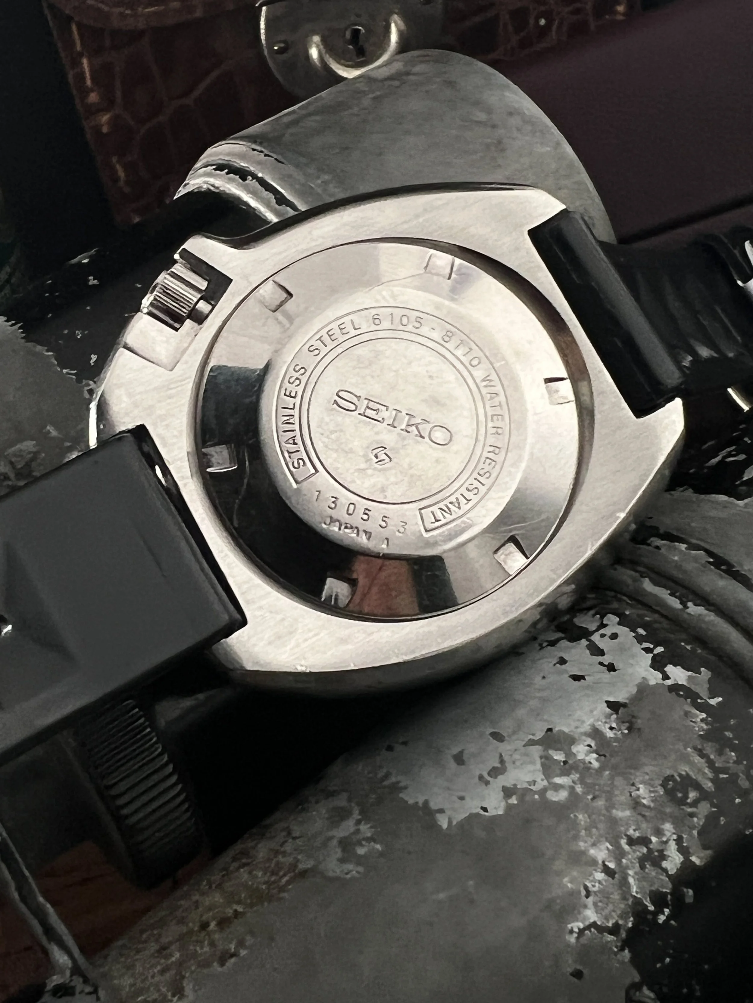 Seiko top 6105 case