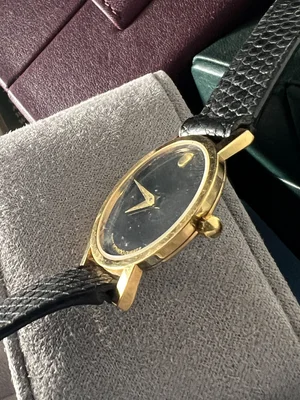 Lady Movado Museum 90 display picture 3