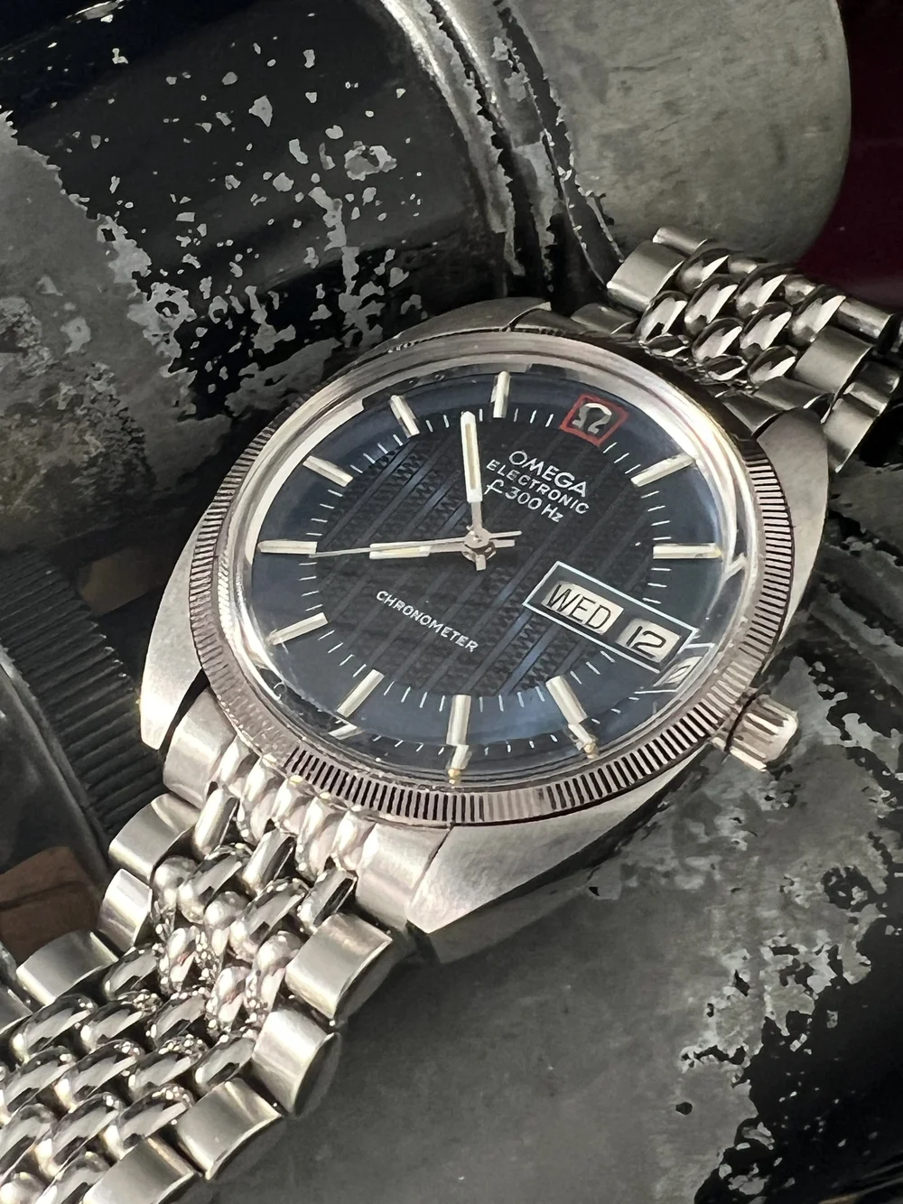 Omega Seamaster Electronic f300Hz Chronometer — Cool Vintage Watches 