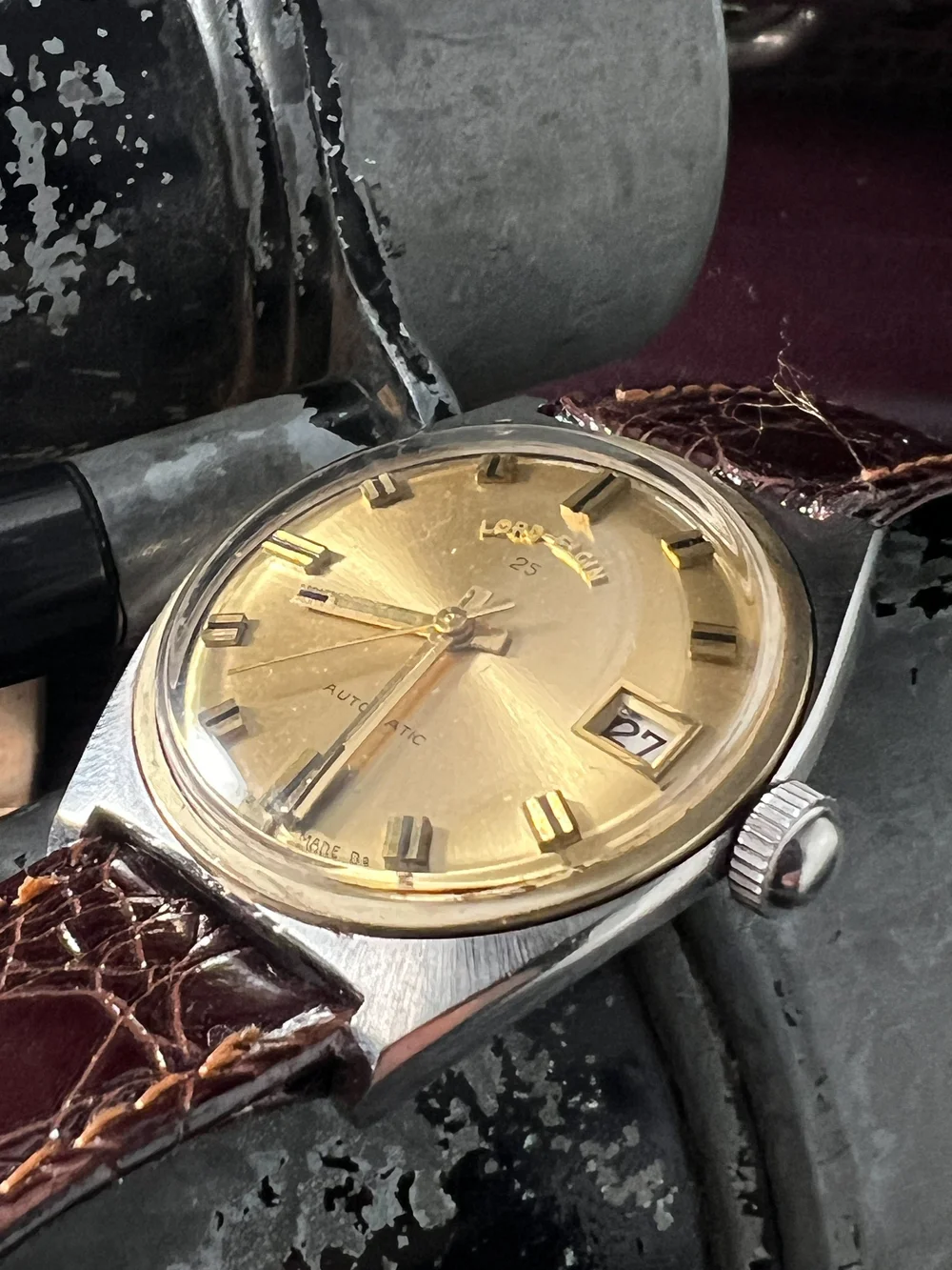 1960's Elgin Date  Cool Vintage Watches