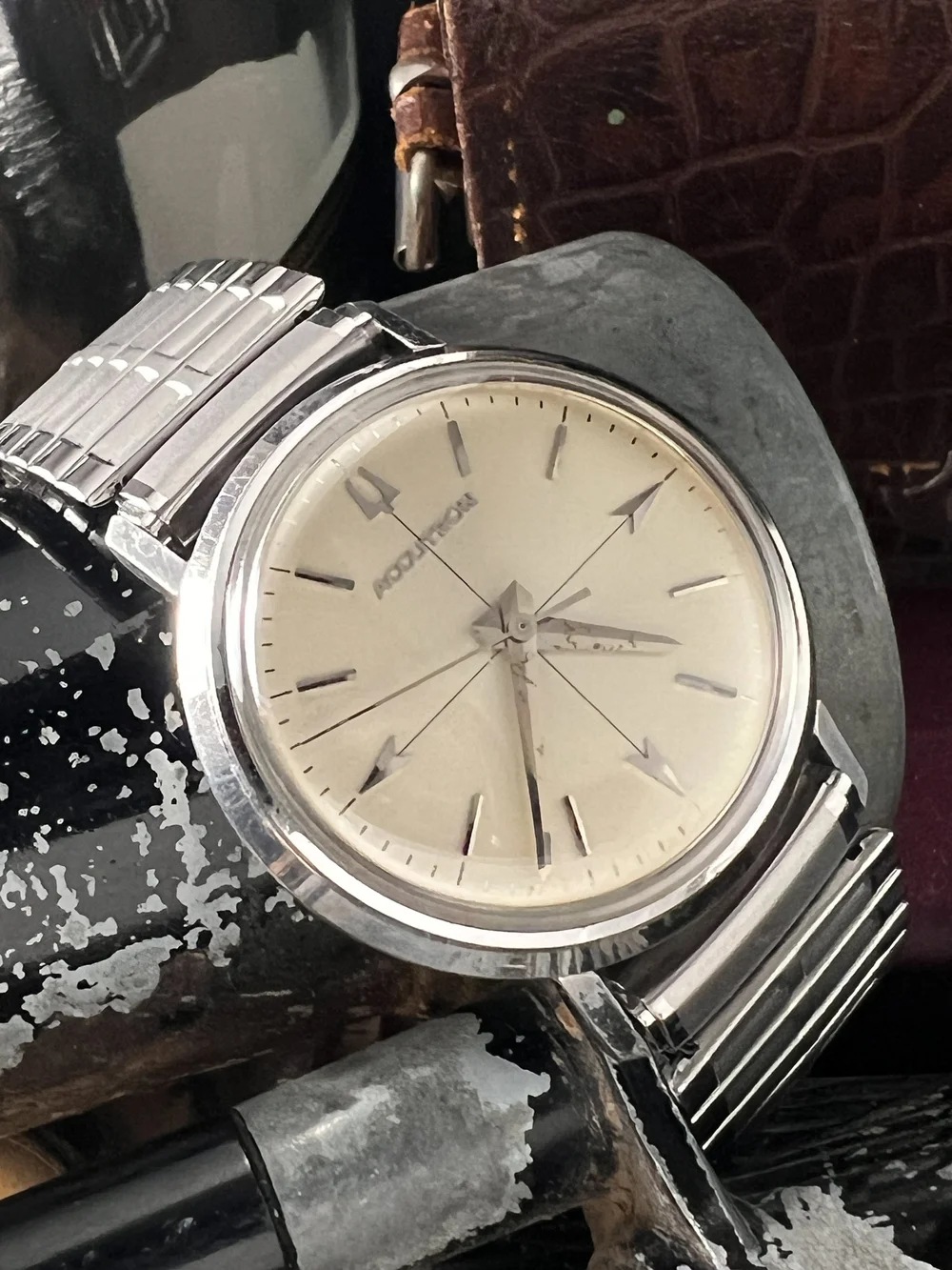 1962 Accutron 214 Cool Dial — Cool Vintage Watches