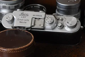 1946 Leica IIIC — Cool Vintage Watches