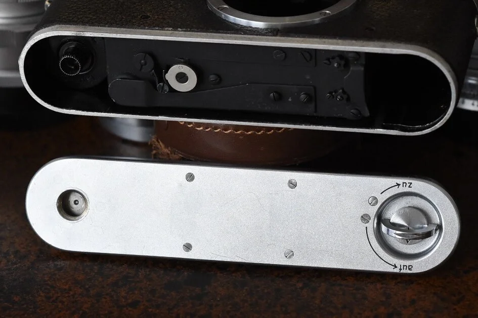Leica lllc【50mm f2】【1946年式】【OH済】【作例有】極美品 1946 Leica IIIC — Cool Vintage Watches