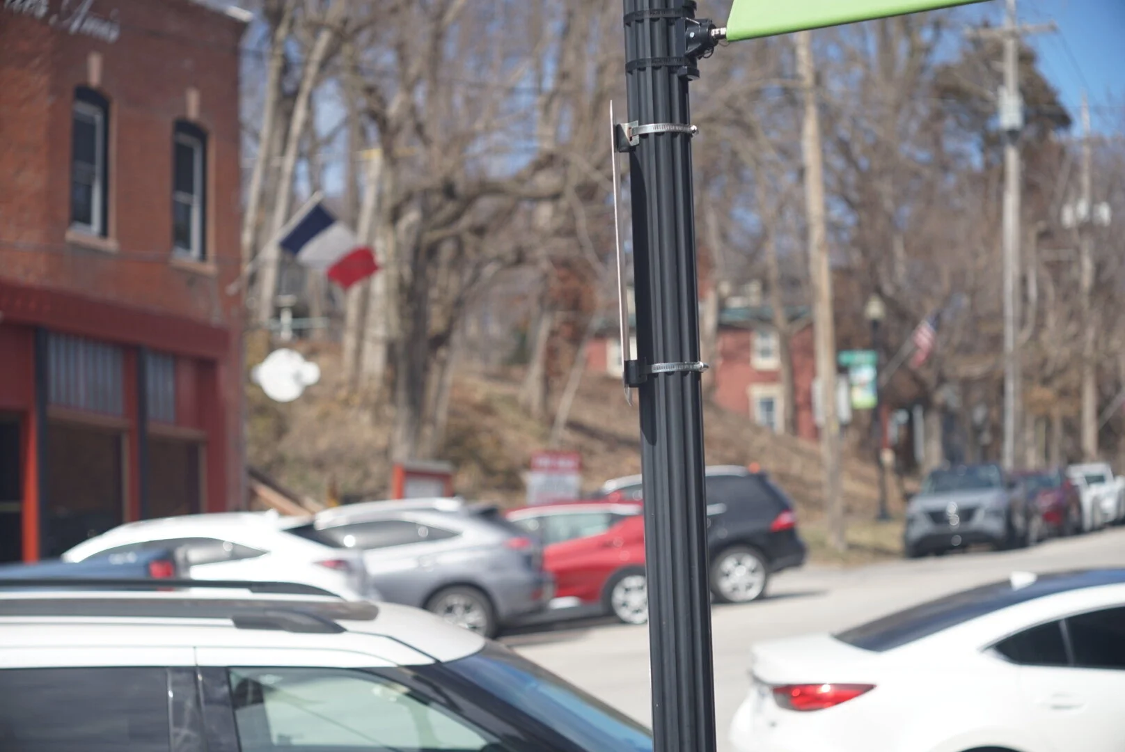 0FD33FA5-3887-4C38-9936-16B1ACB51CD1