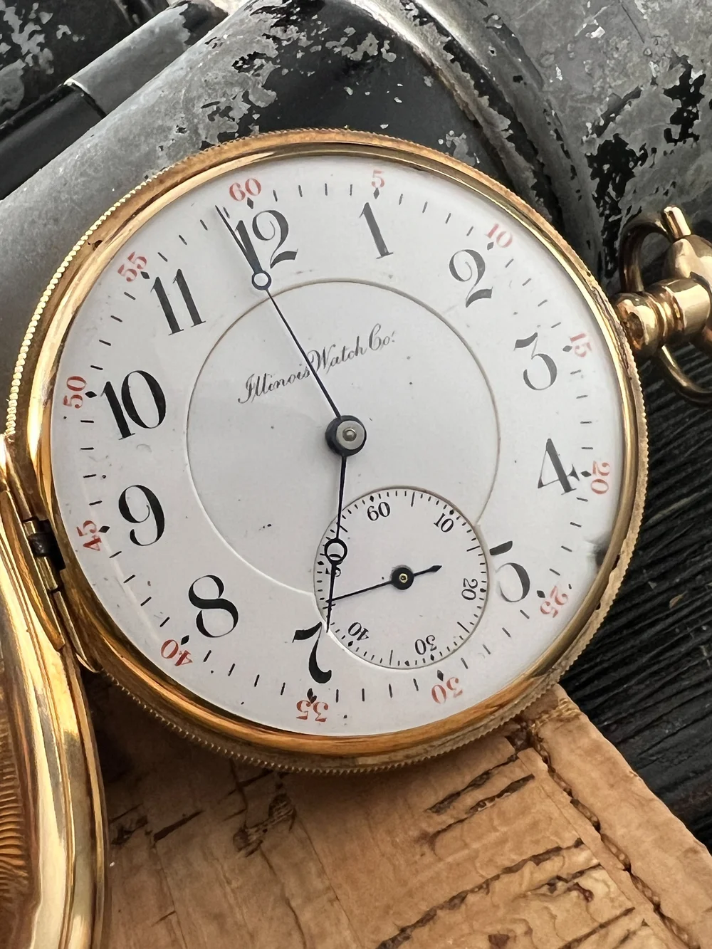 1909 Illinois 14kt Gold Hunter Case — Cool Vintage Watches