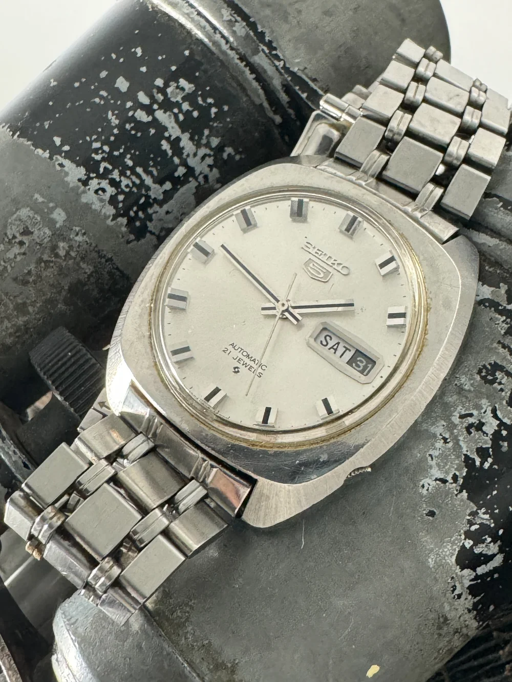 Seiko 5 Day Date — Cool Vintage Watches